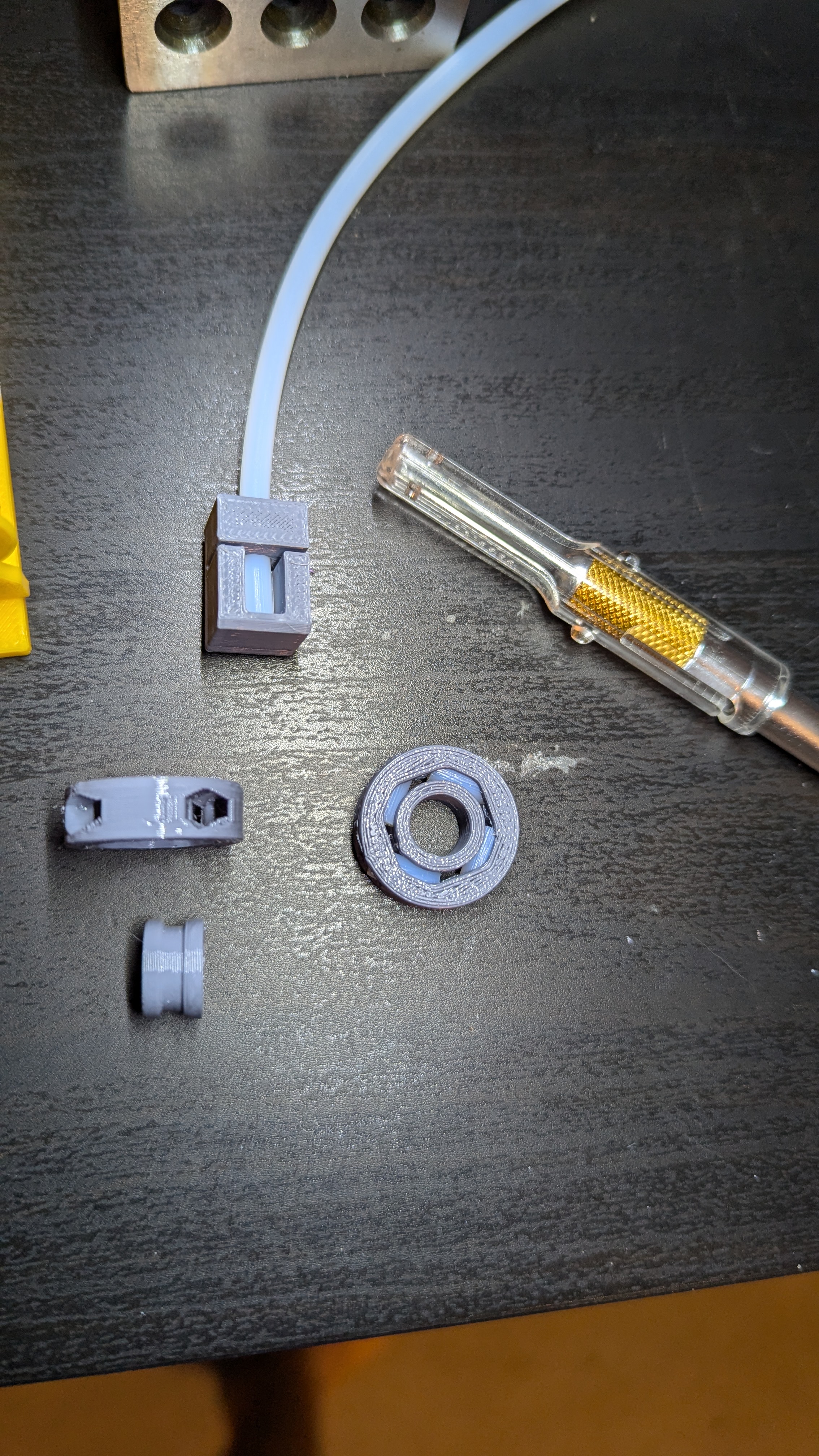 Dedfly Spool Holder 125mm wide