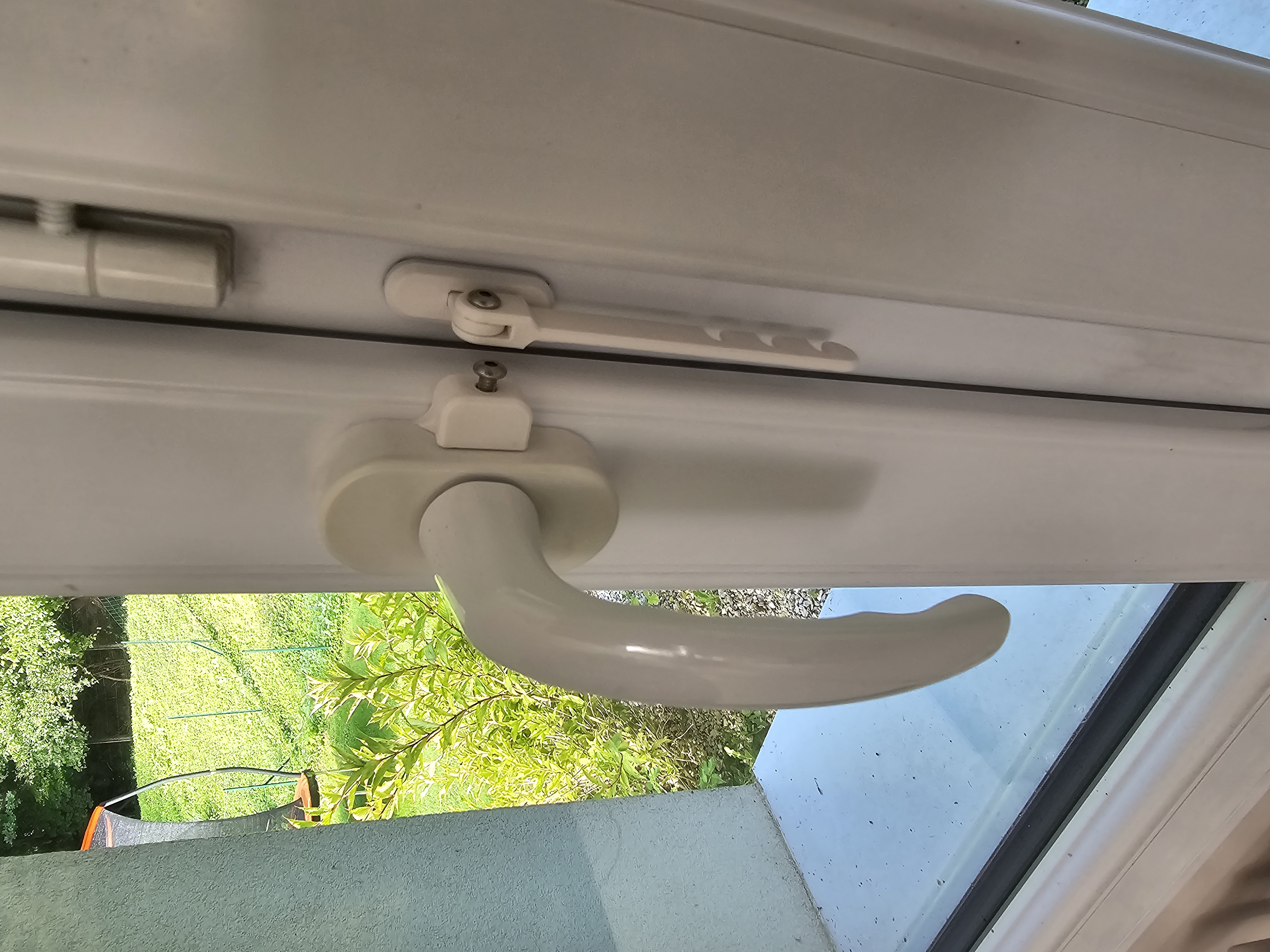 Miniatura 15 do modelo 3D Window Opening Limiter