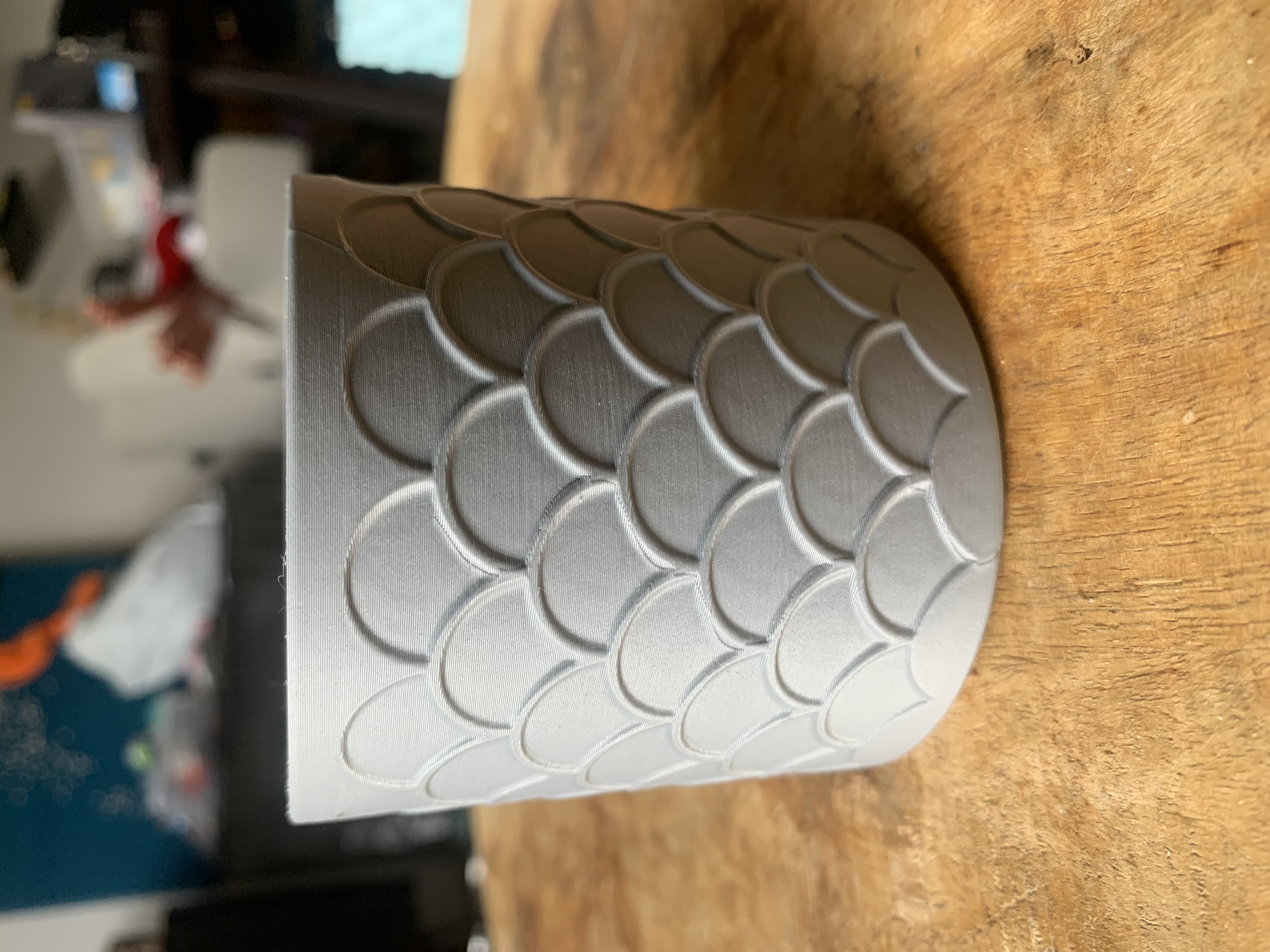 Scale Pattern Pot/Planter