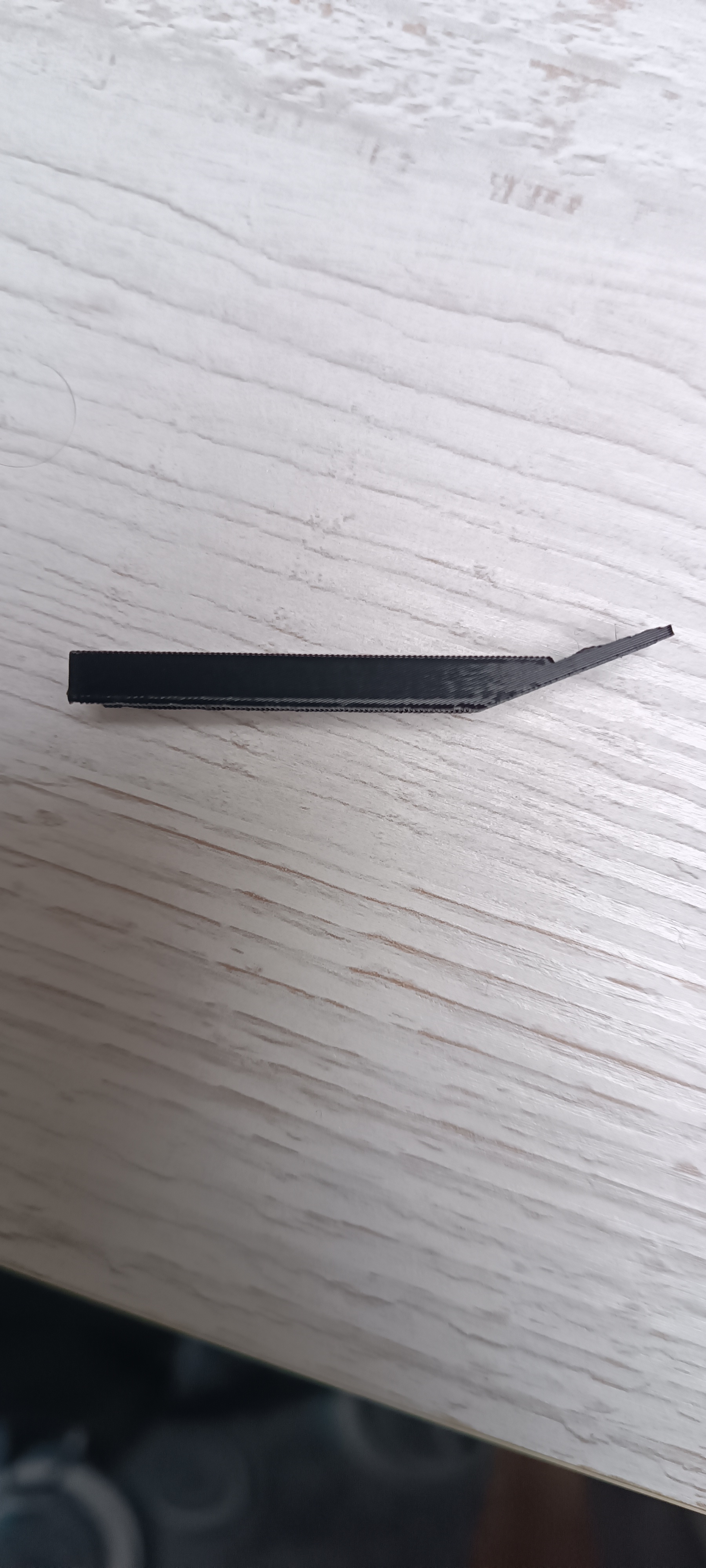 String pin remover