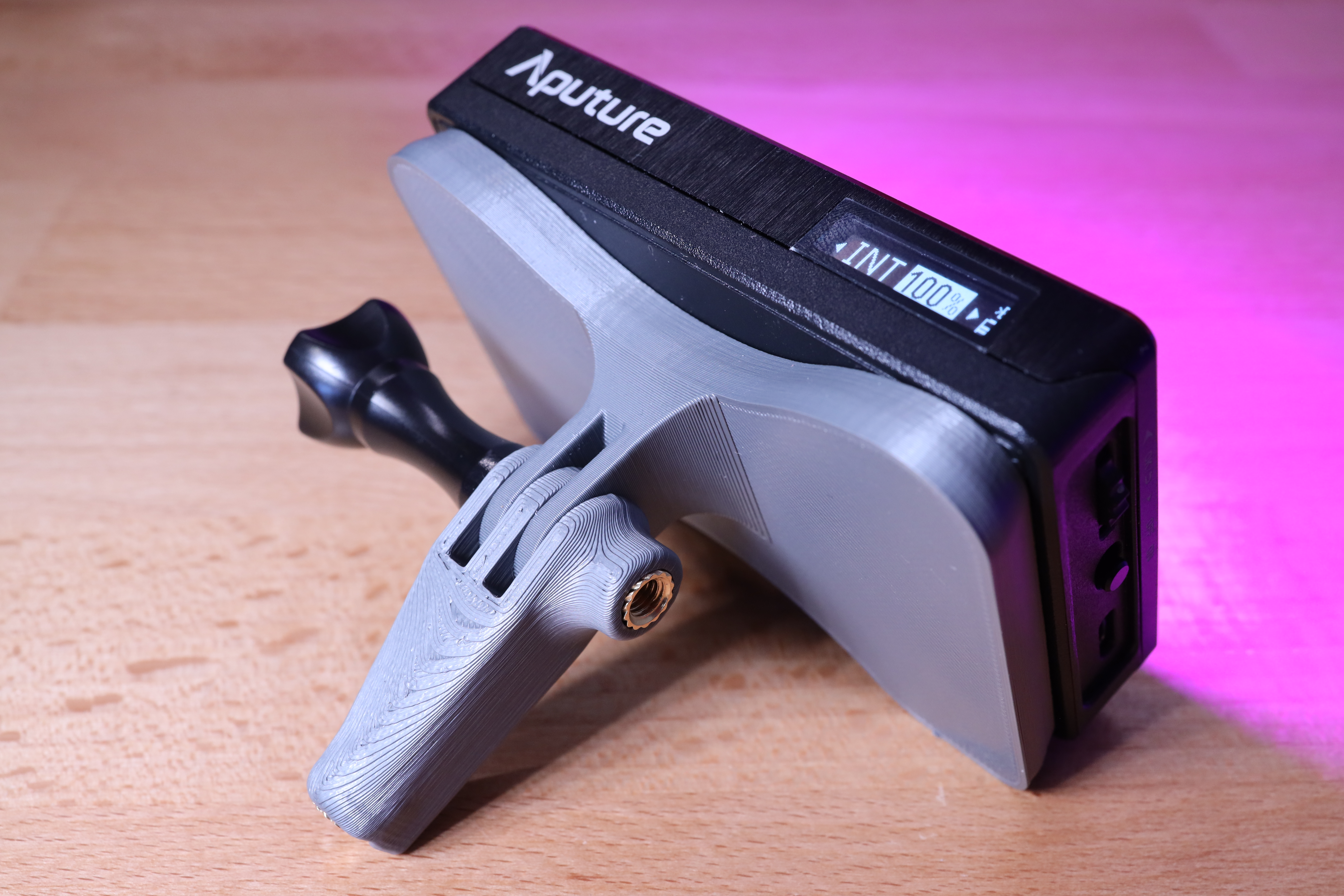 Miniatura 3 do modelo 3D Mount for LED Panel (Aputure MC)