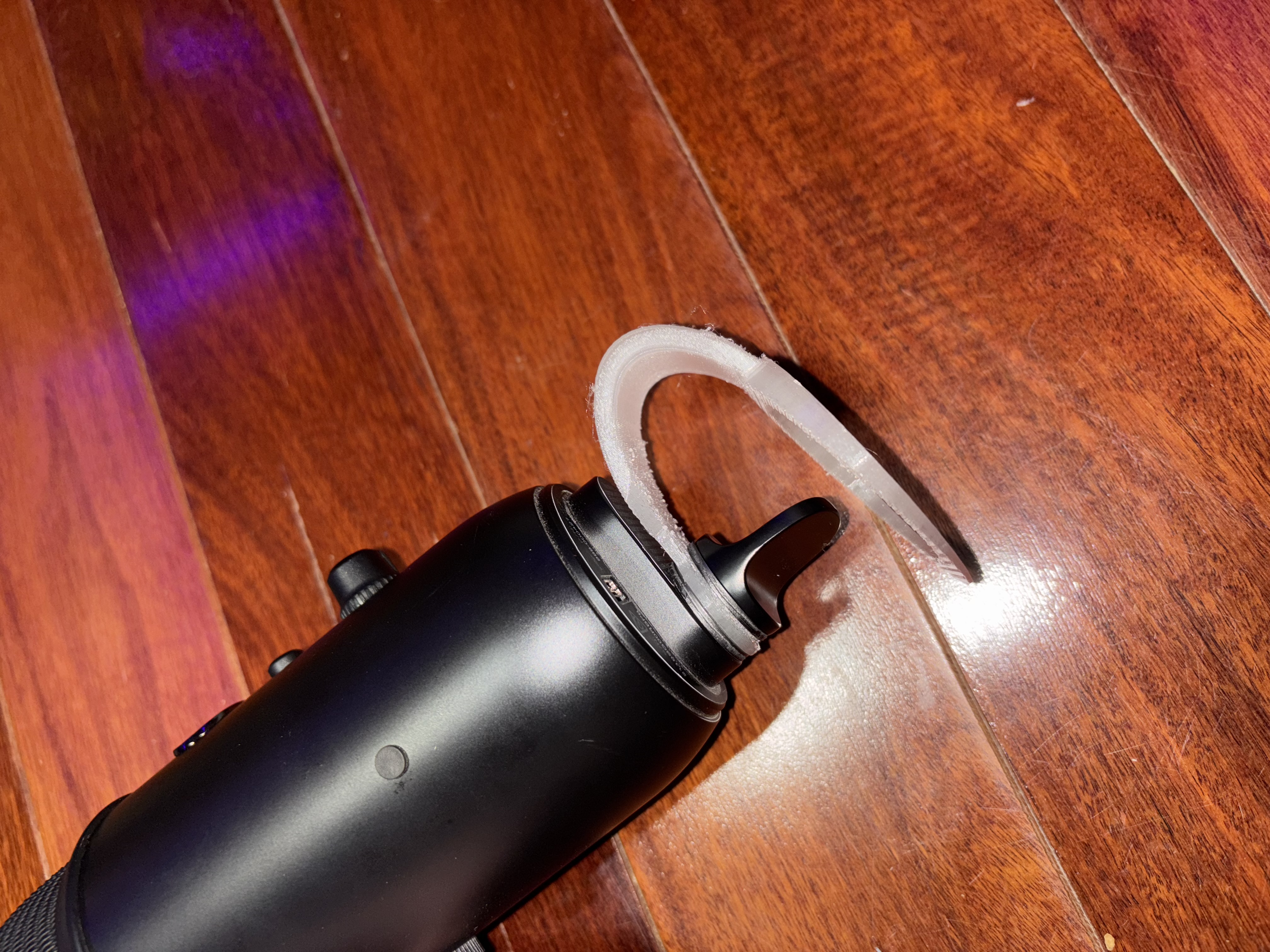 Blue yeti microphone stand