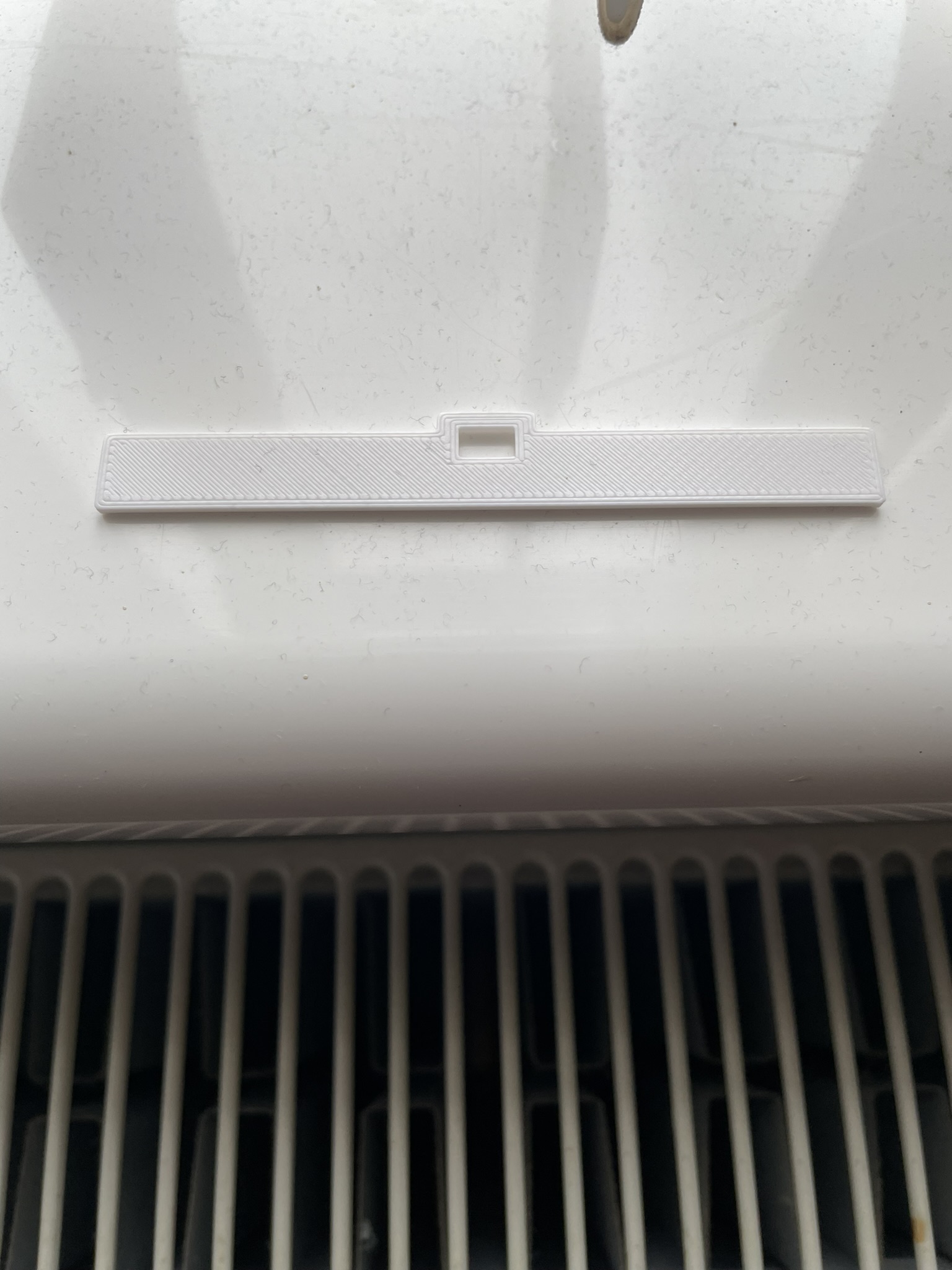 Window Blind Hanger