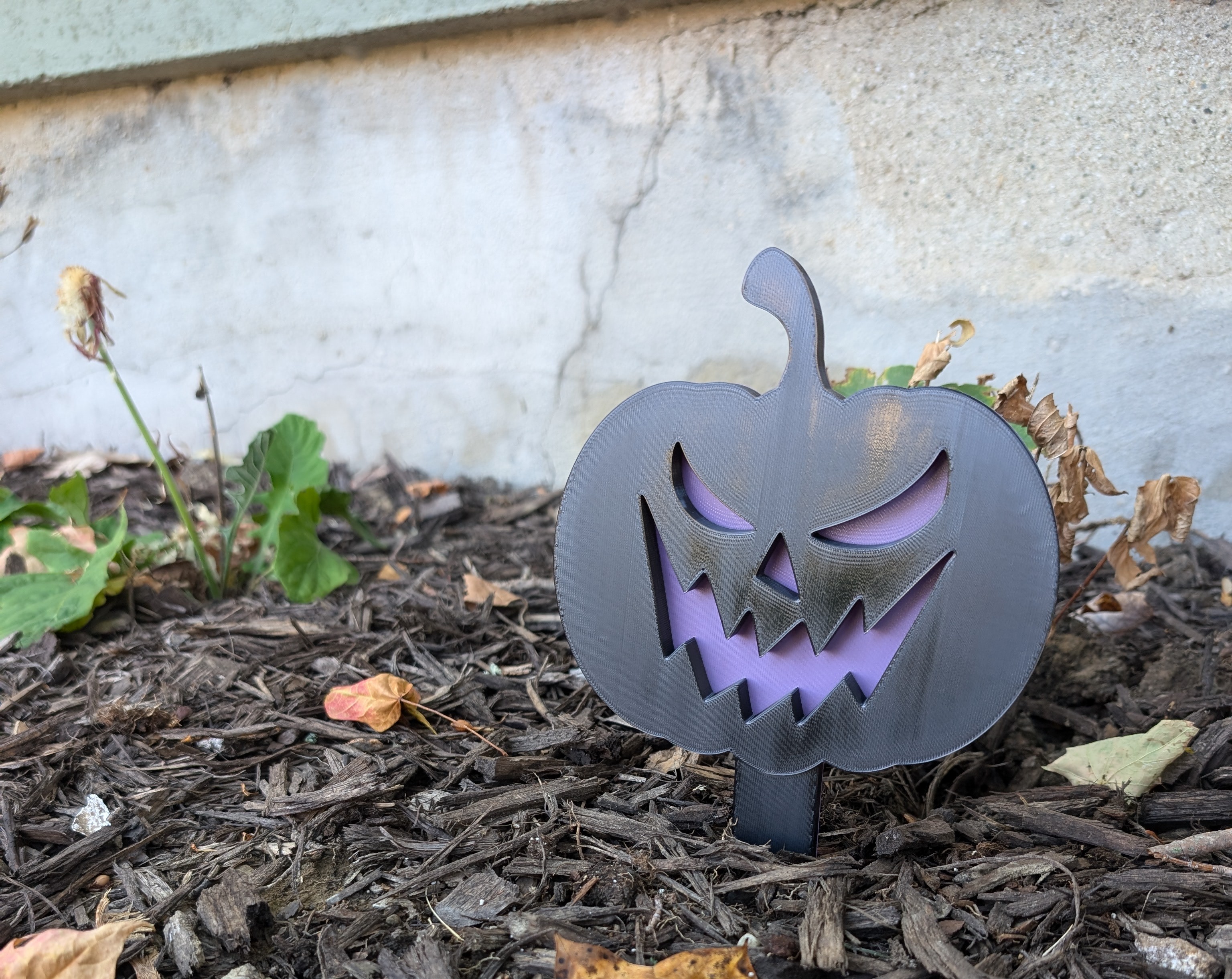 Jack Attack - Pumpkin Stake for garden - Yard Decor, Halloween Decoration