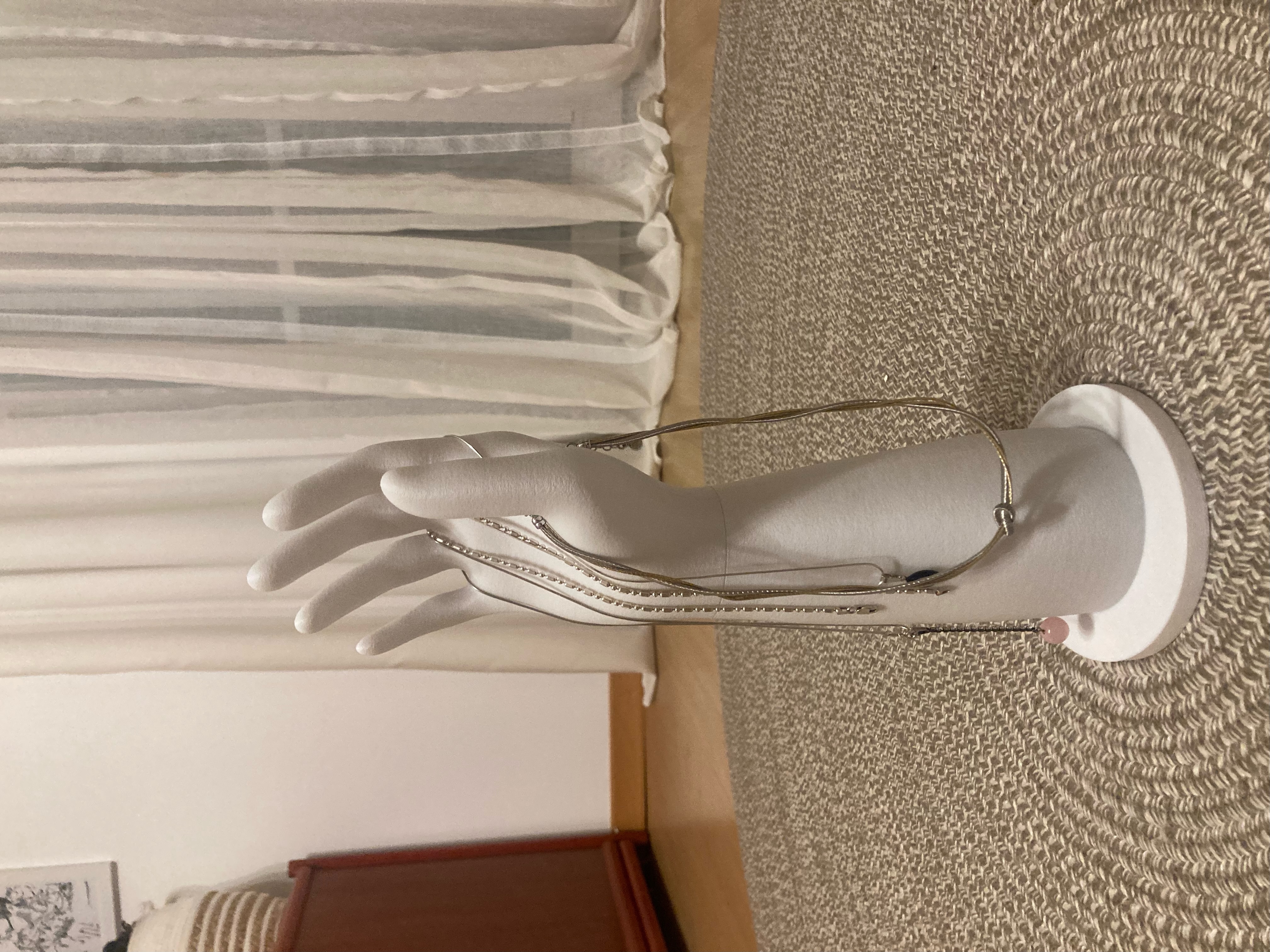 Jewelry hand holder