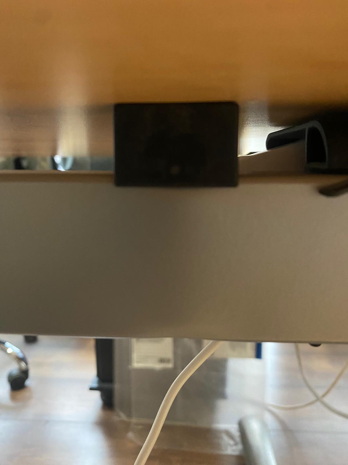 cale de bureau — thumbnail 4