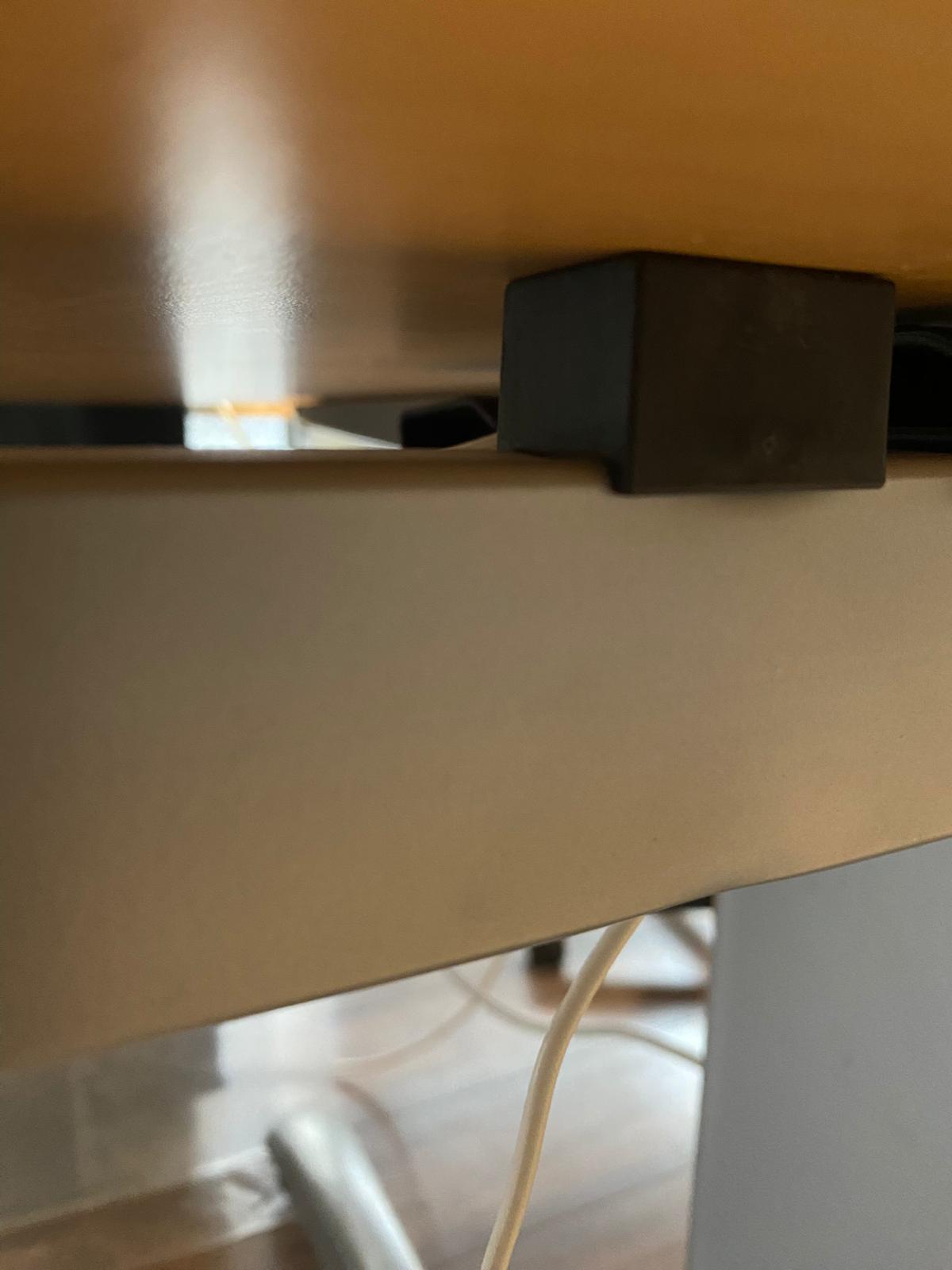 cale de bureau — thumbnail 6