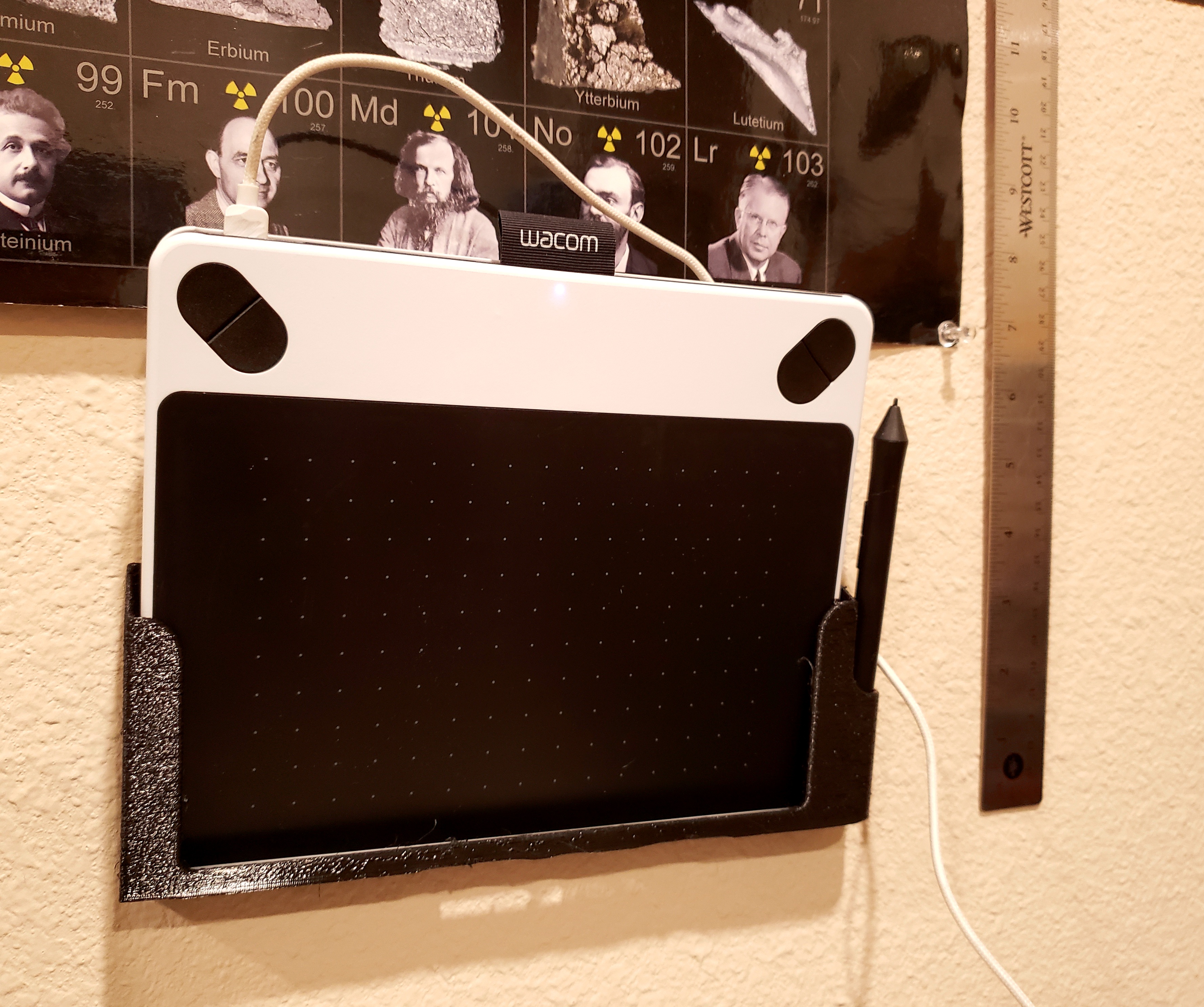 Wacom Wall Hanger (slightly larger for older tablet)
