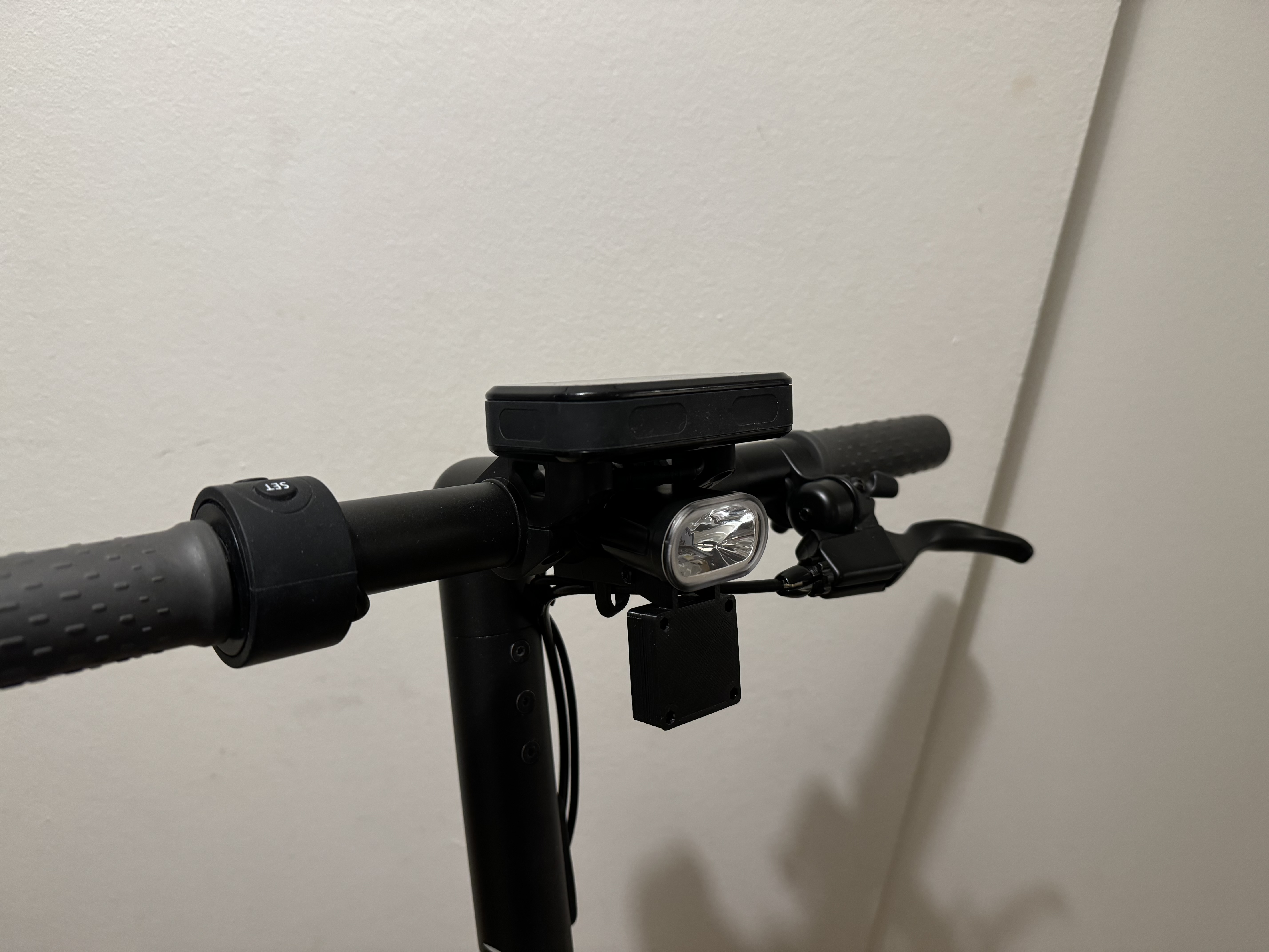 Apple AirTag case for the Navee N65 scooter