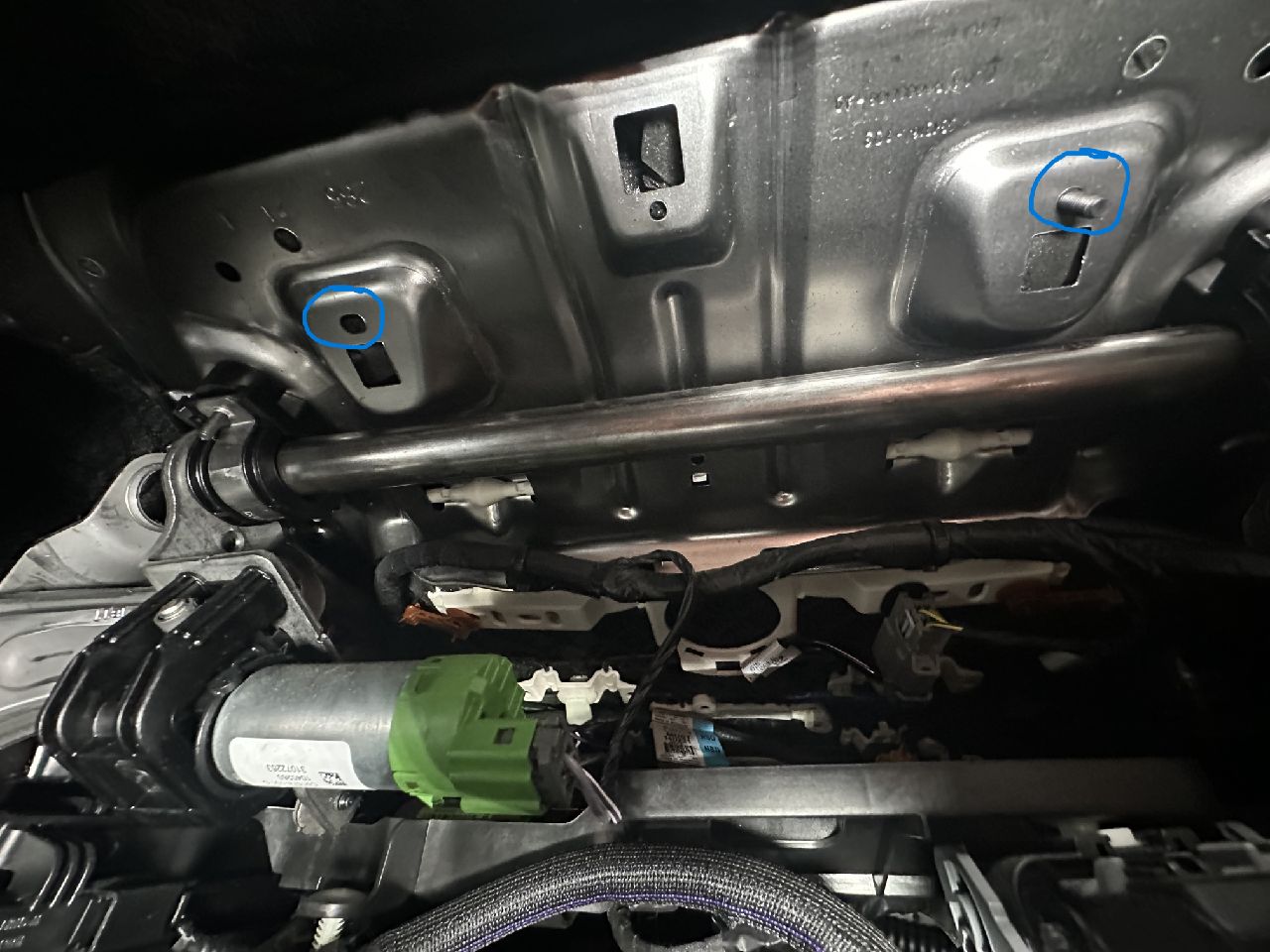 14 Gen F-150 Seat Motorola Hoparlör Dağı (Sadece Plastik Aparattır!!!)
