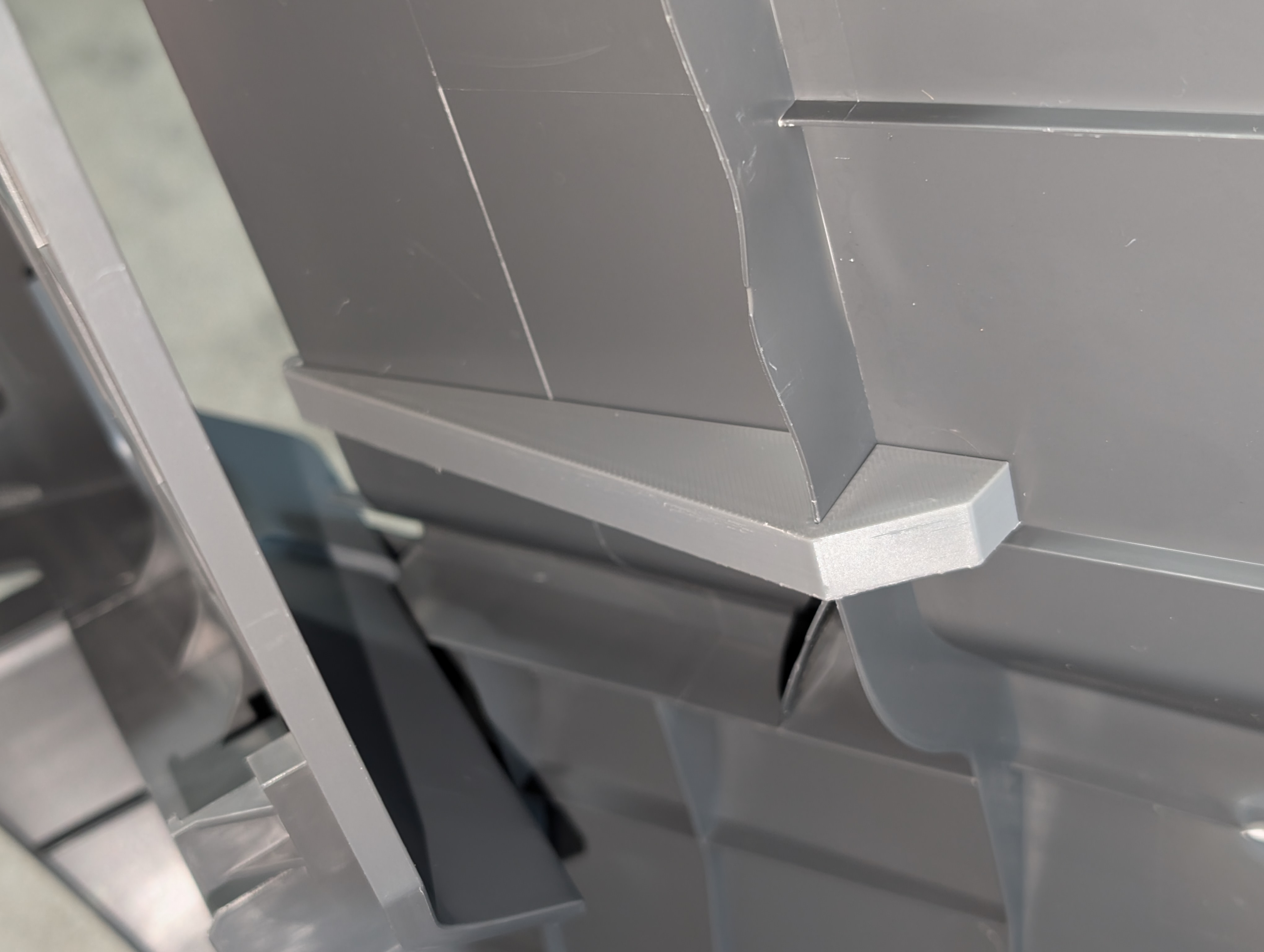 Mammotion Luba Garage Shim - 10 and 5 Degrees — thumbnail 3