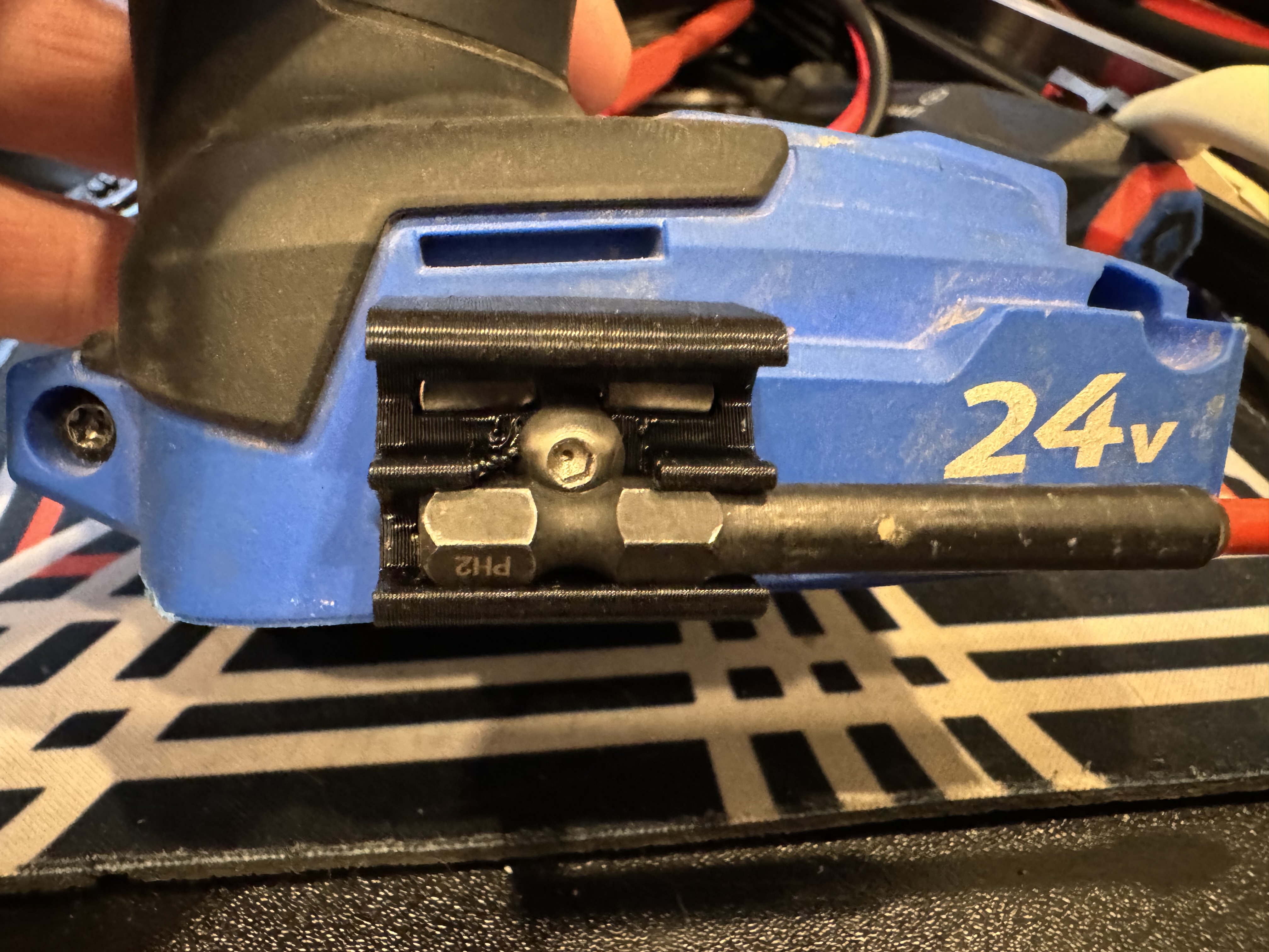 Kobalt drill and impact driver 3rd Gen 24V MAGA BIT holder