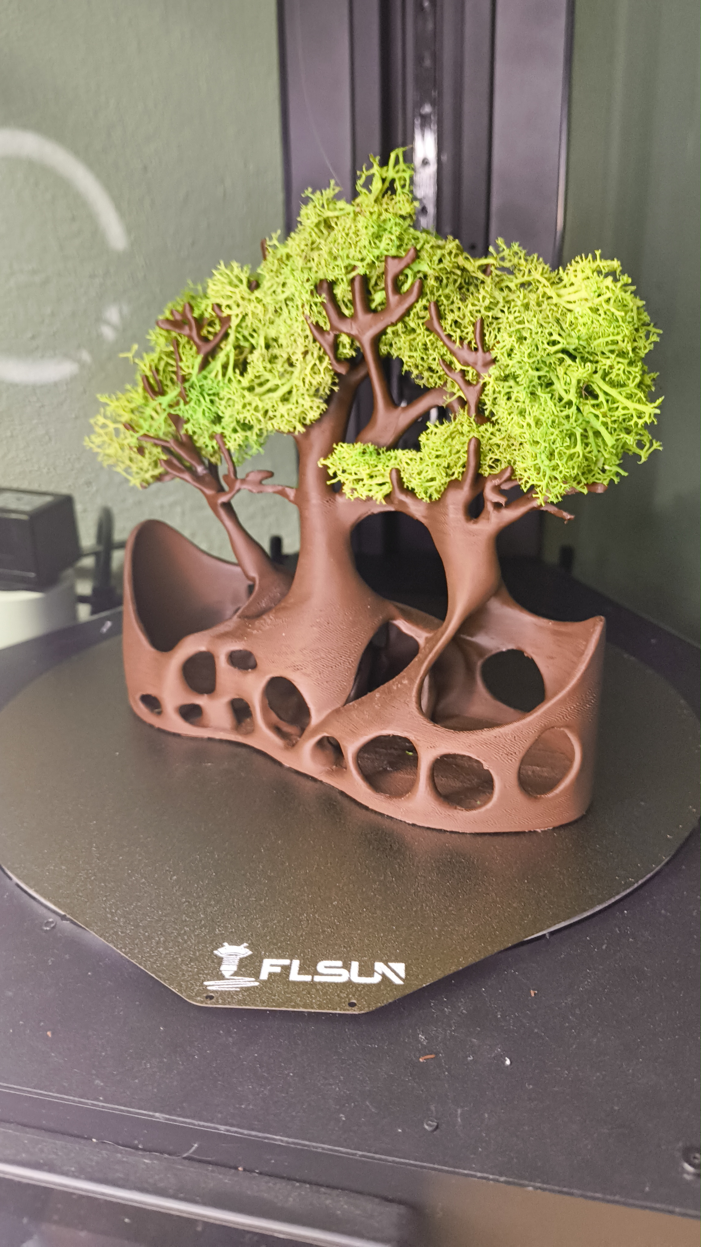 Miniatura 10 do modelo 3D Tree Branch Organizer