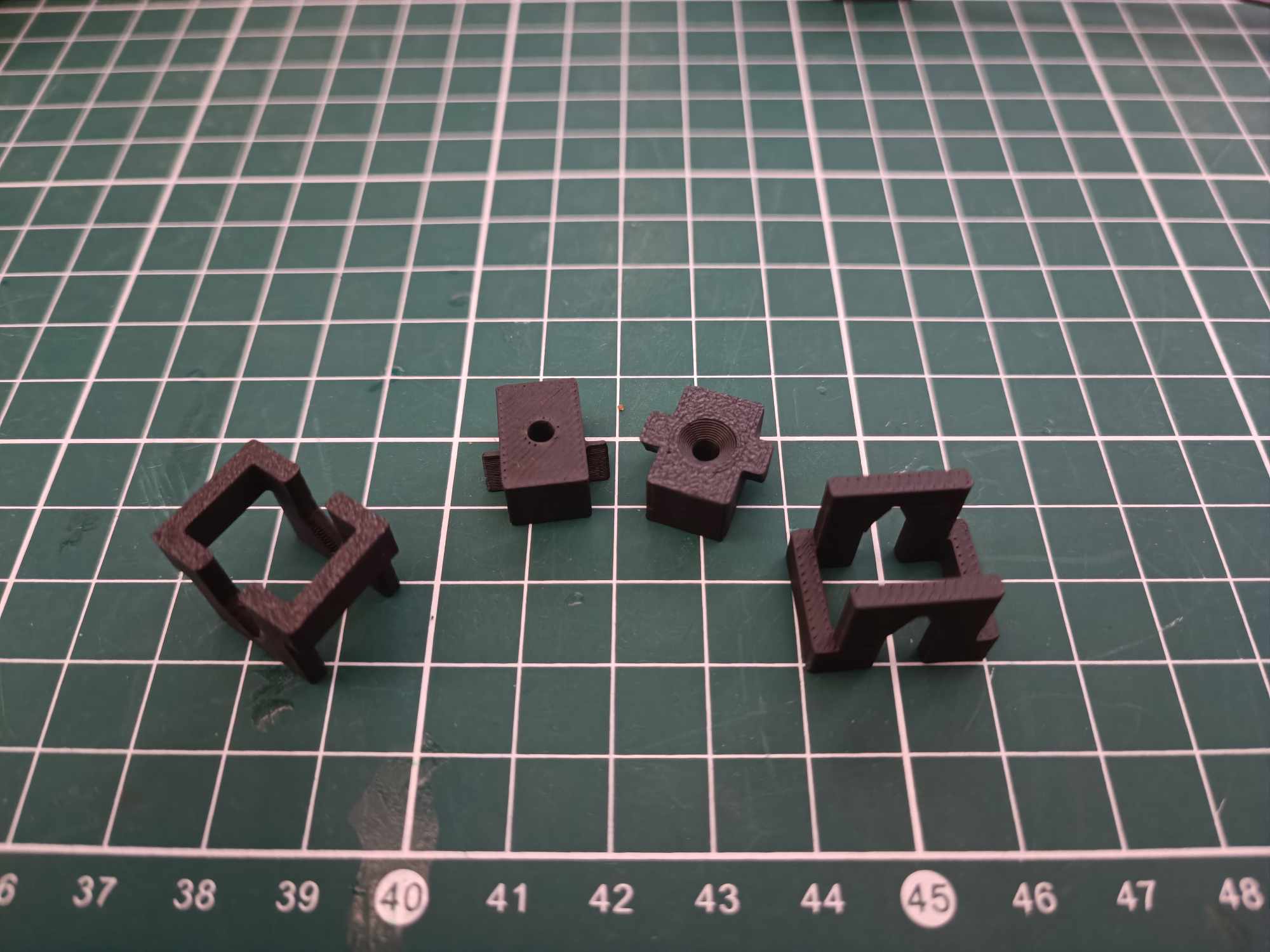 Cable tie / Serflex base screwable — miniatura 2