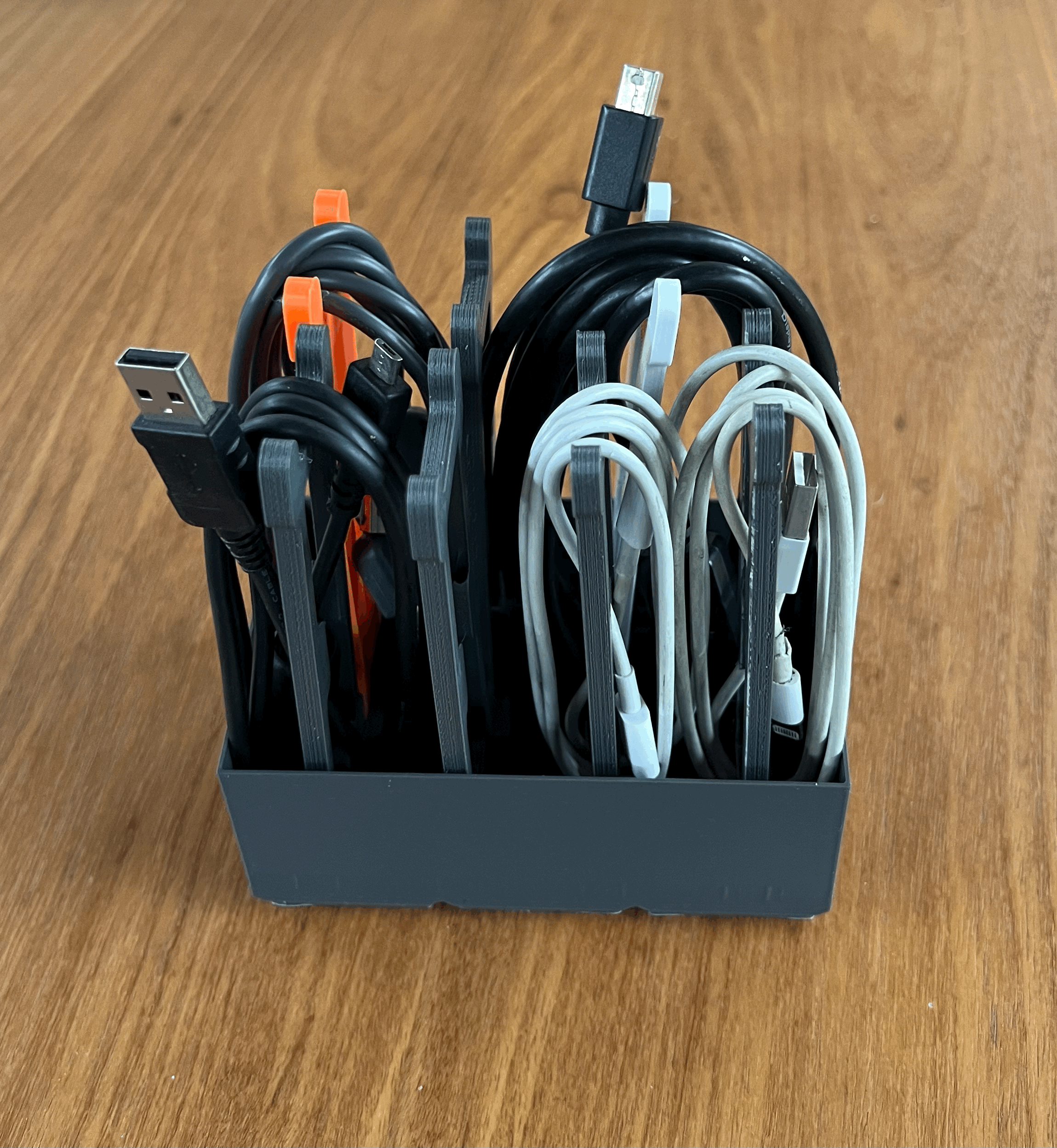 Cable Organizer with gridfinity base