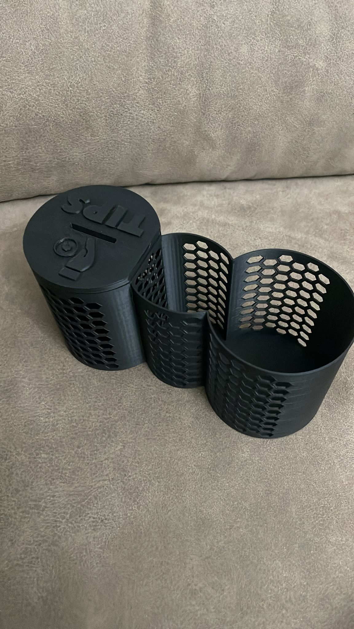 Ford Fiesta 2011 cup and coin (tips) holder