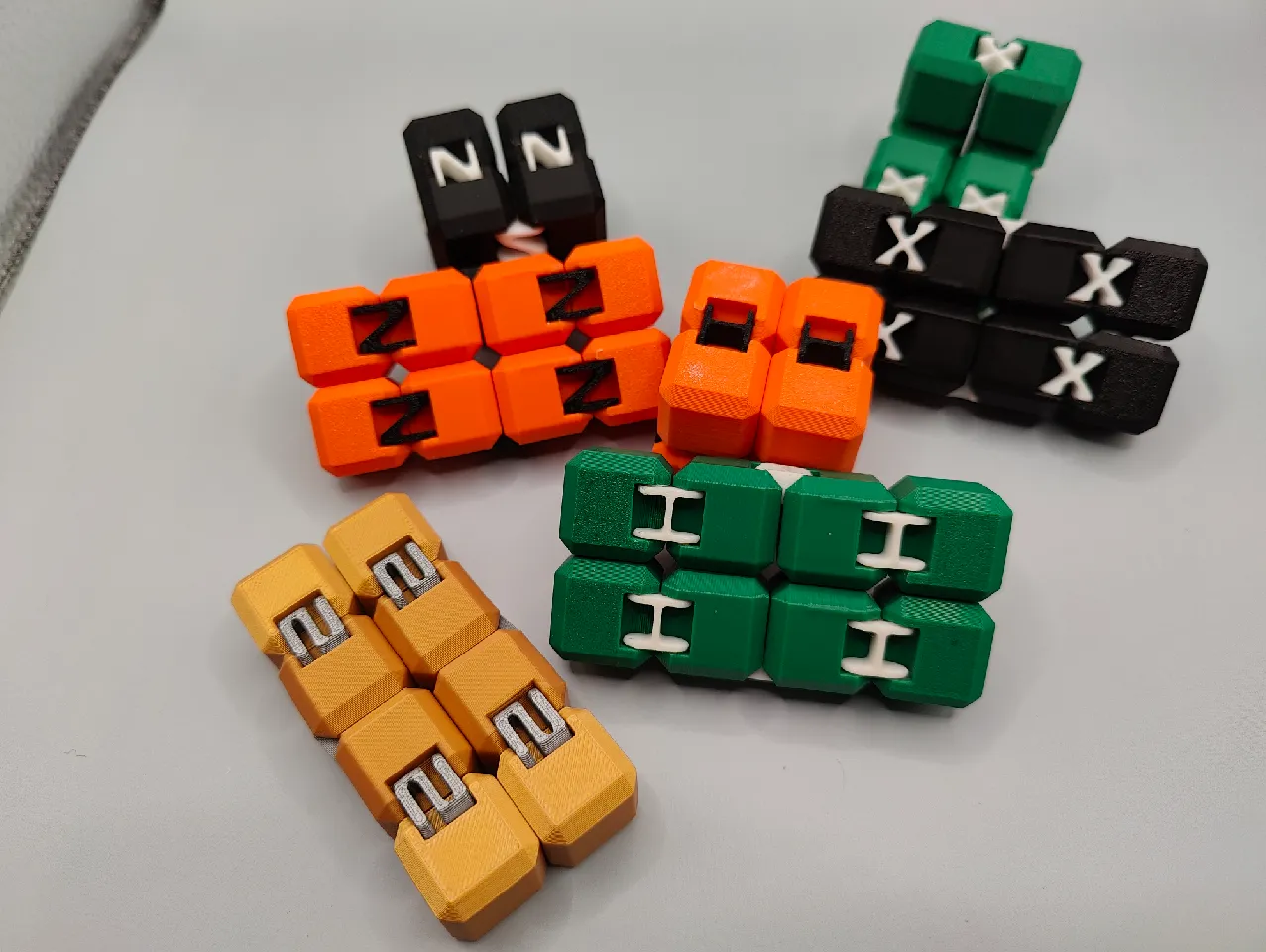 Infinity Cube with “H”, “Z” and “X” Links by Reamo | Download free STL ...