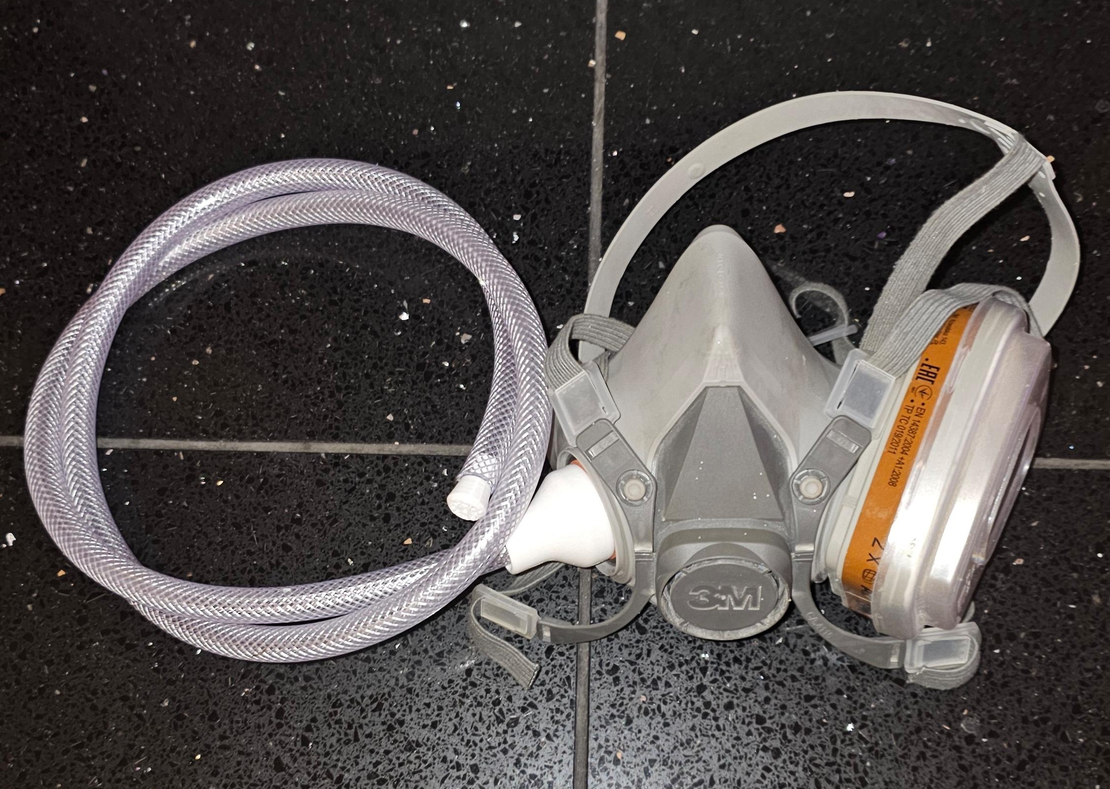 Odor Tracking Adapter for 3M Gas Mask – A Precision Tool for Locating Smells