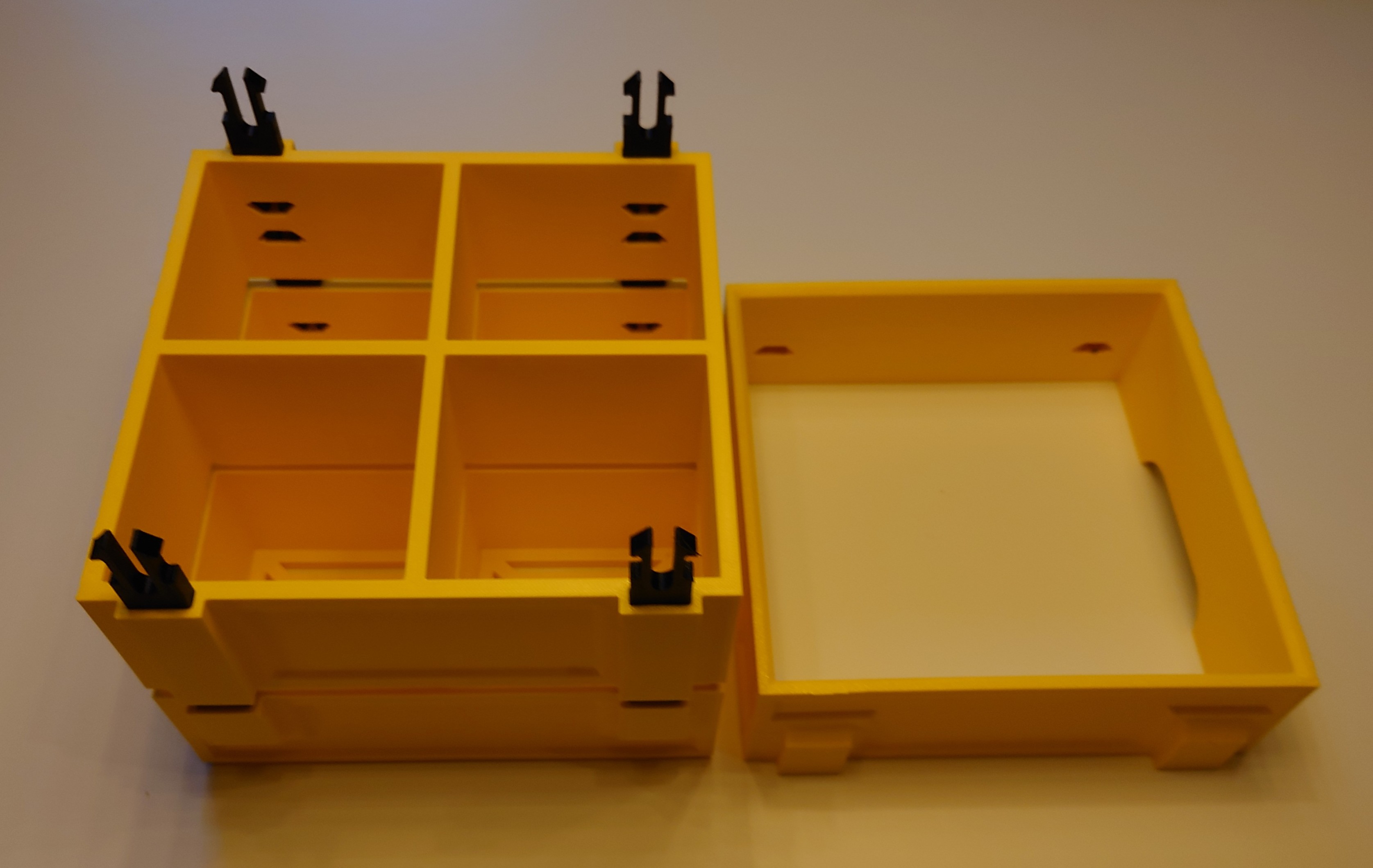 Crate for four bottles by gillis | Download free STL model | Printables.com