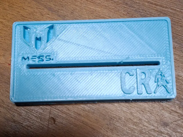 Toothpaste Squeezer_Messi & Ronaldo
