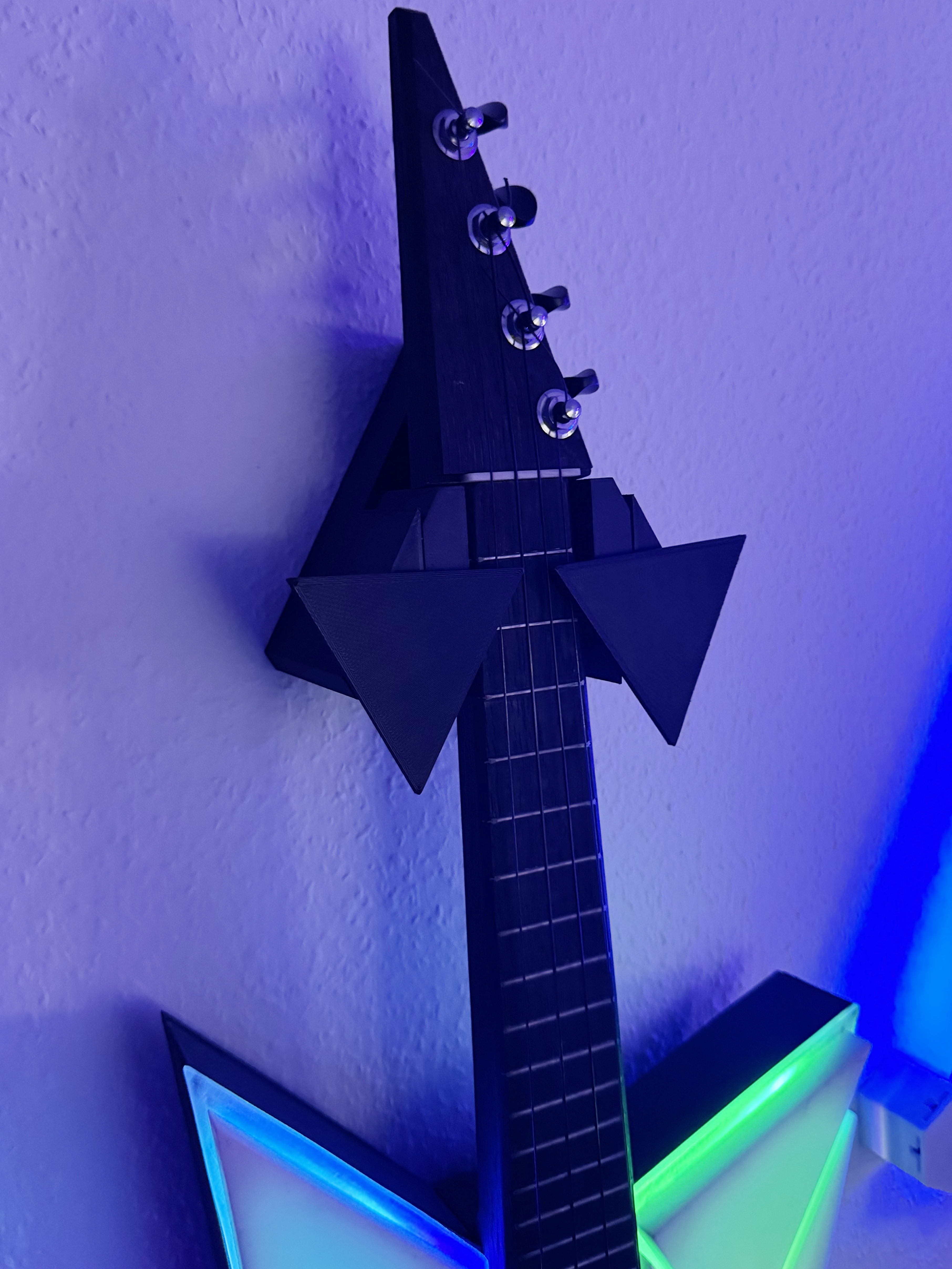 Mechanical Ukulele Mount