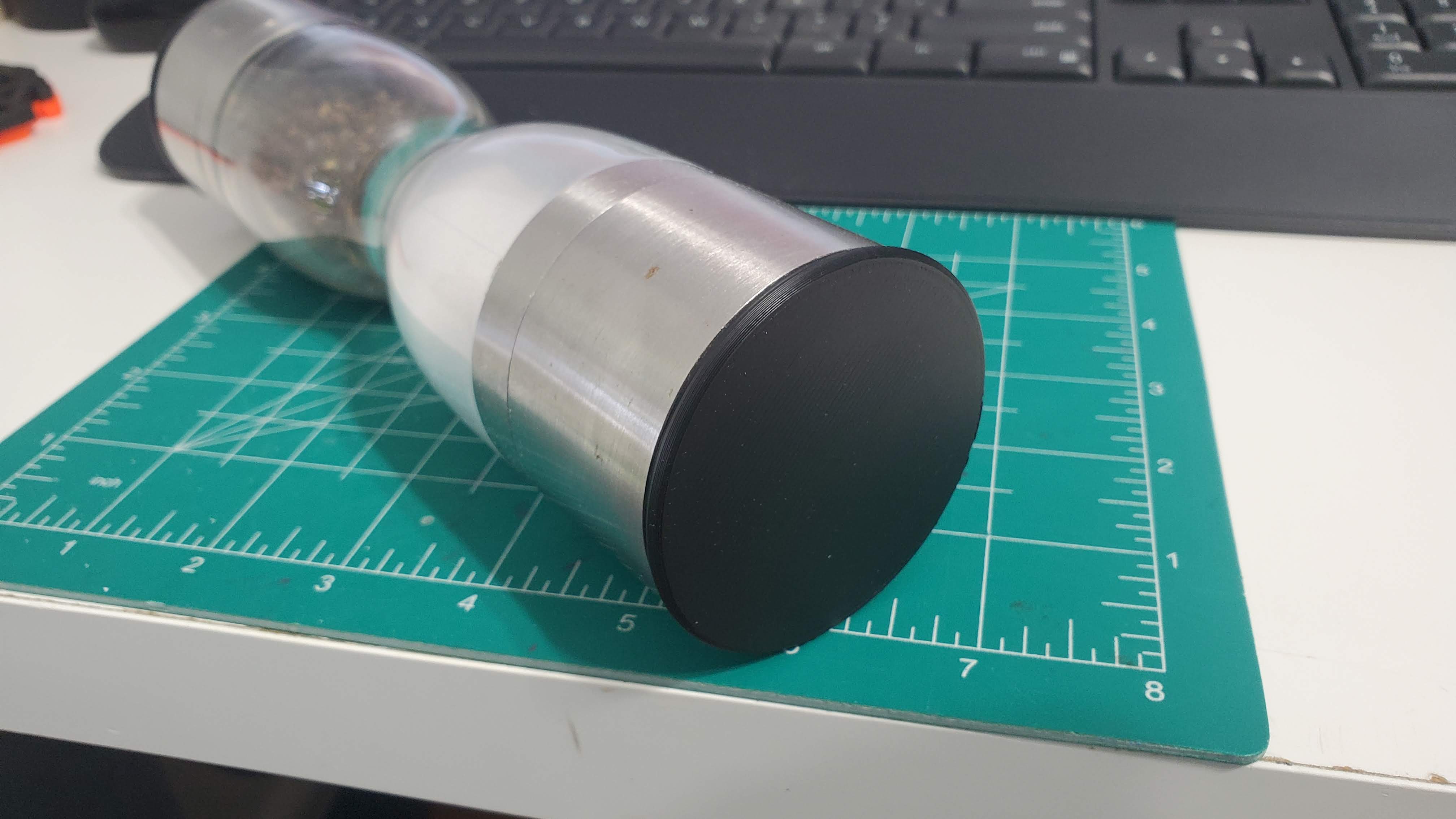 Salt Pepper Grinder Lid