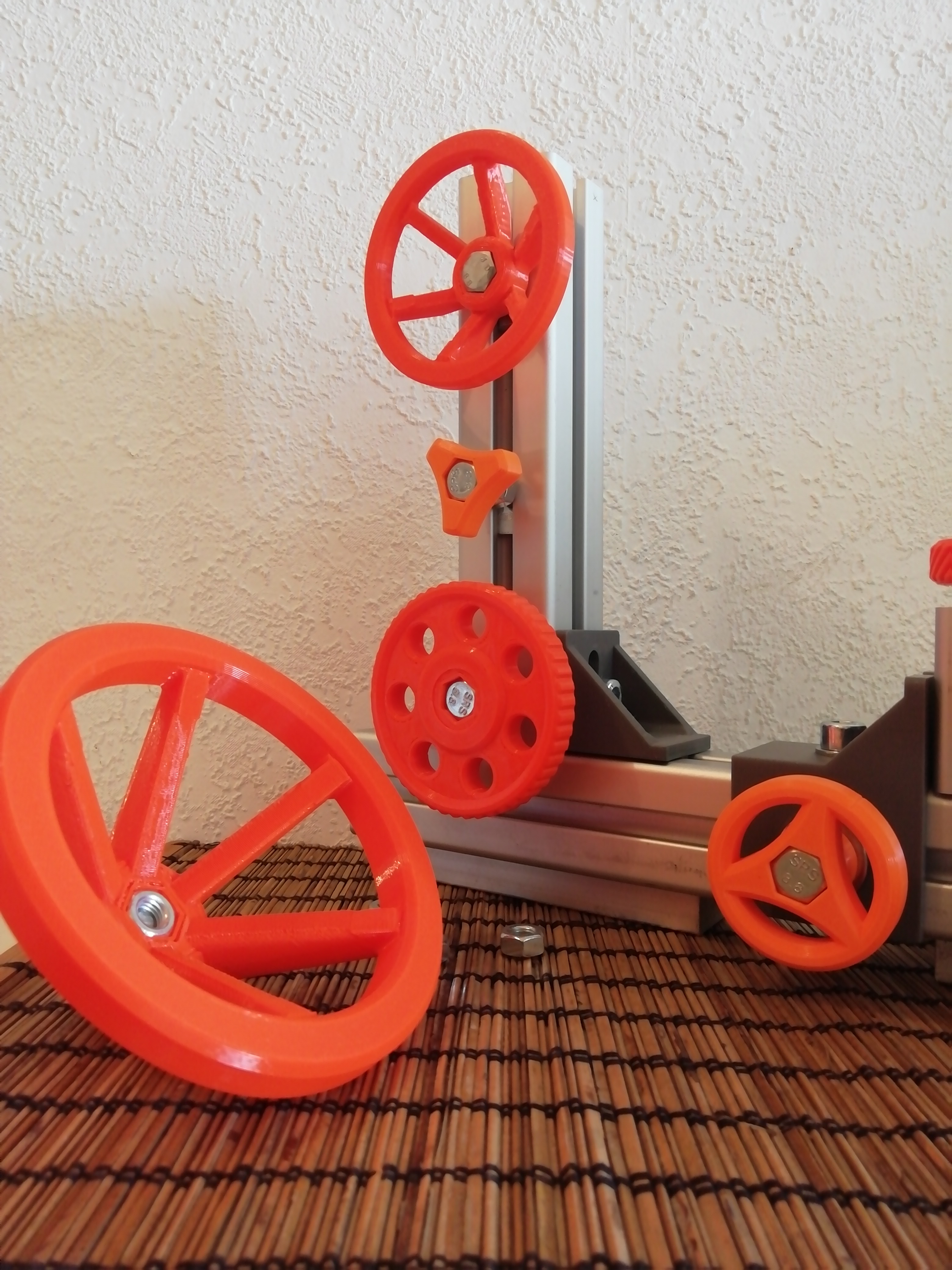 Knob and Handwheel Collection by Svensson2584 Download free STL model