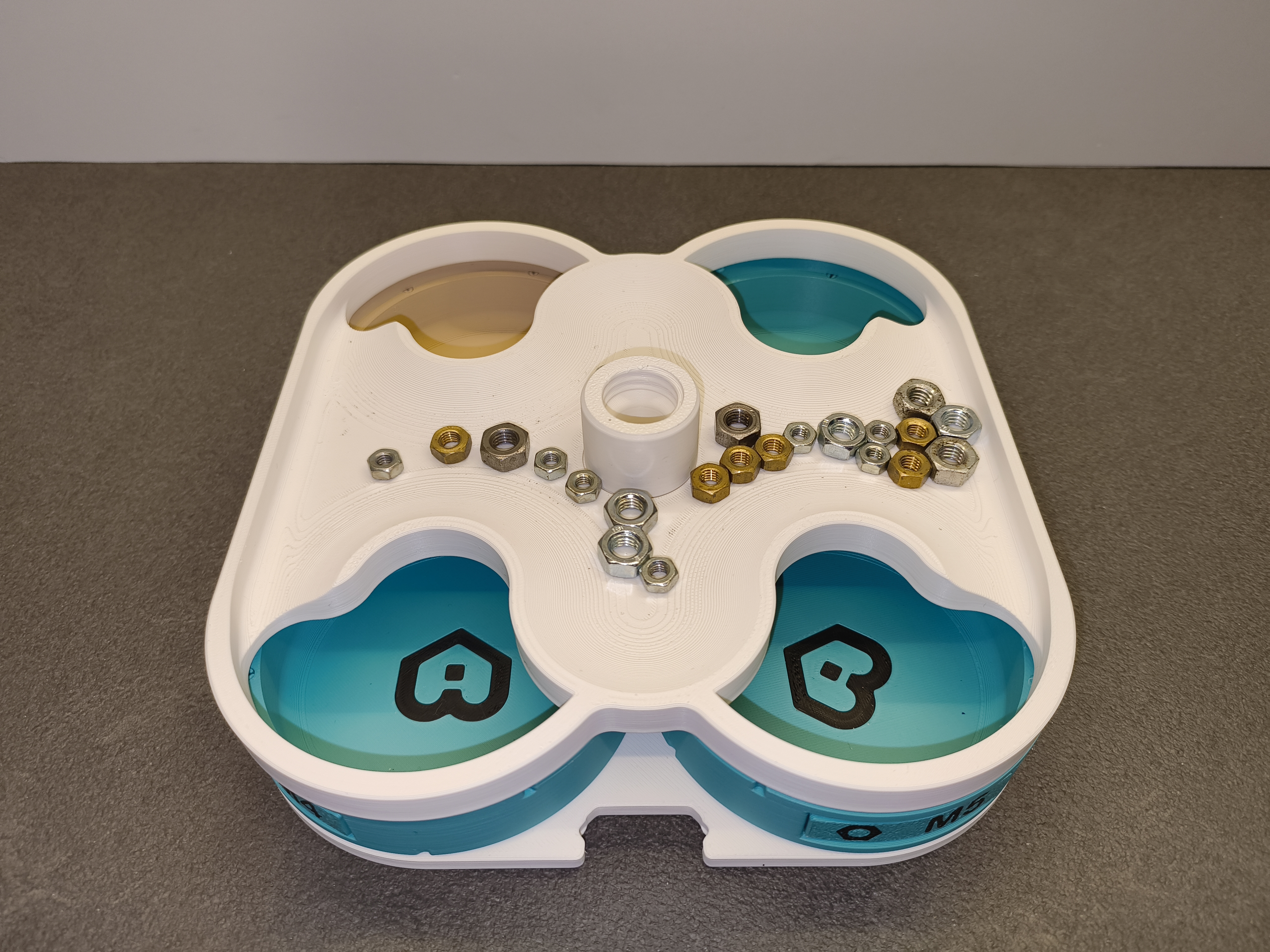 Miniatura 3 do modelo 3D Complete Modular Sorting System with Stackable Twist-Lock Storage Box