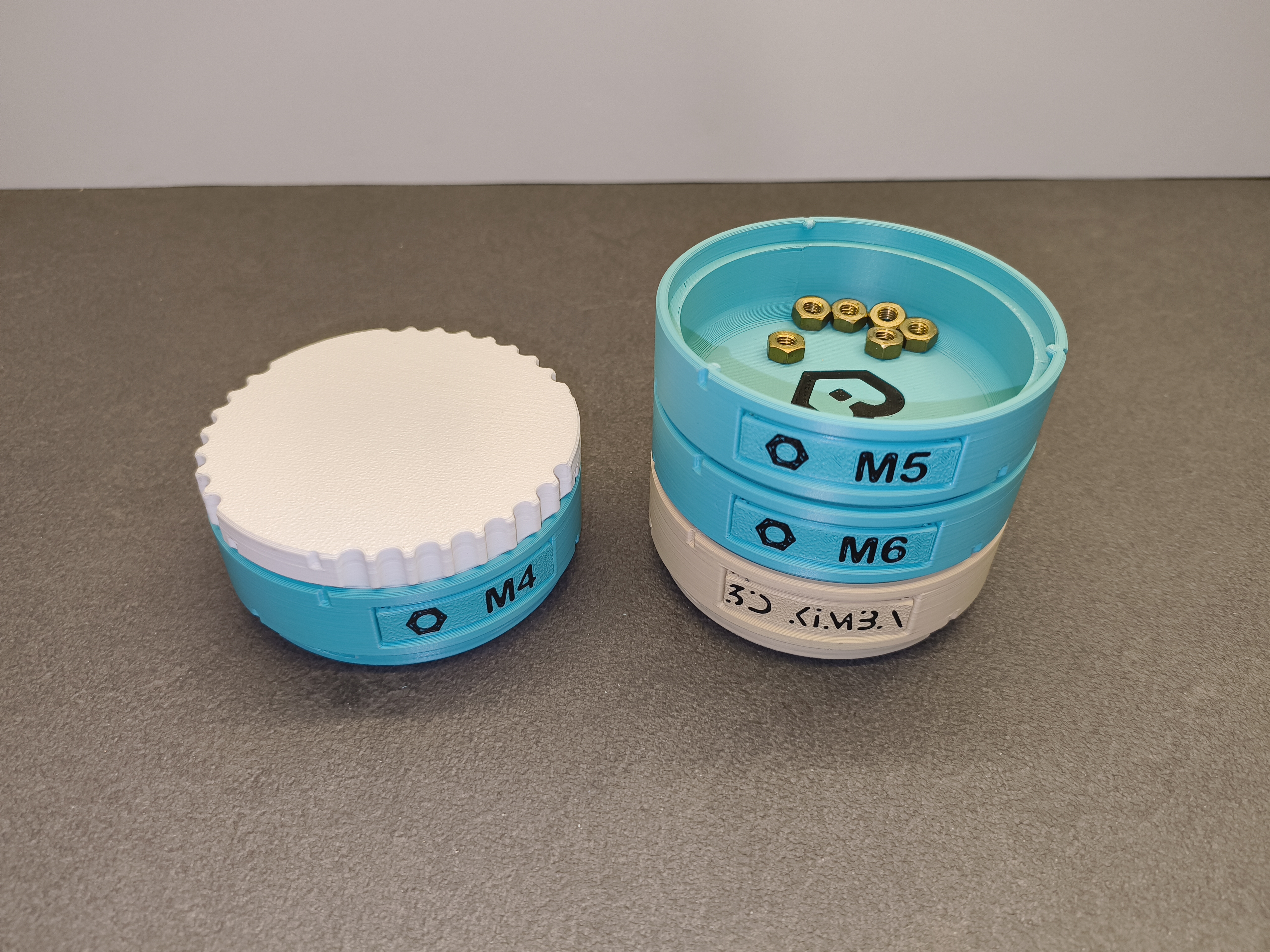 Miniatura 6 do modelo 3D Complete Modular Sorting System with Stackable Twist-Lock Storage Box