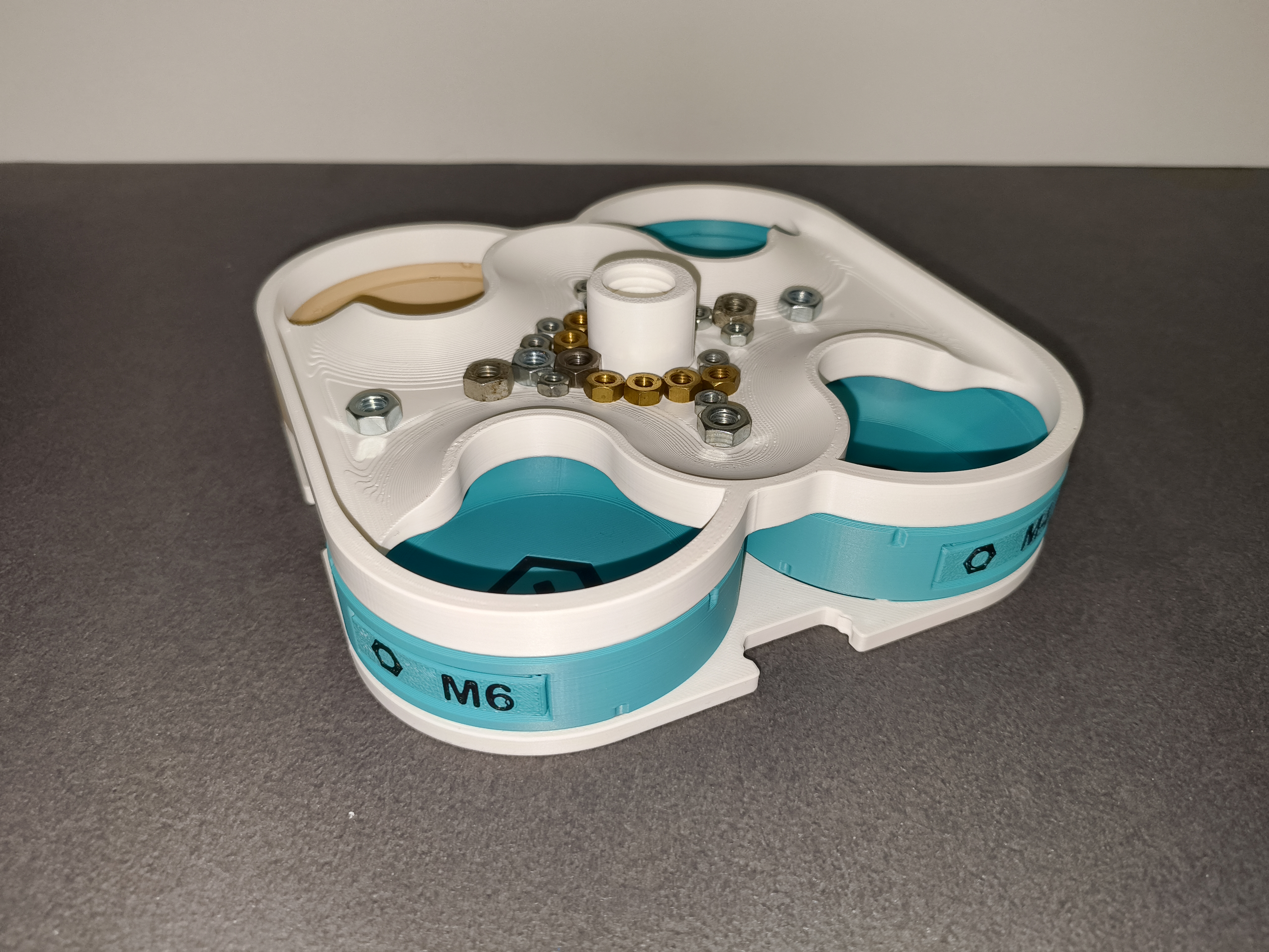 Miniatura 2 do modelo 3D Complete Modular Sorting System with Stackable Twist-Lock Storage Box
