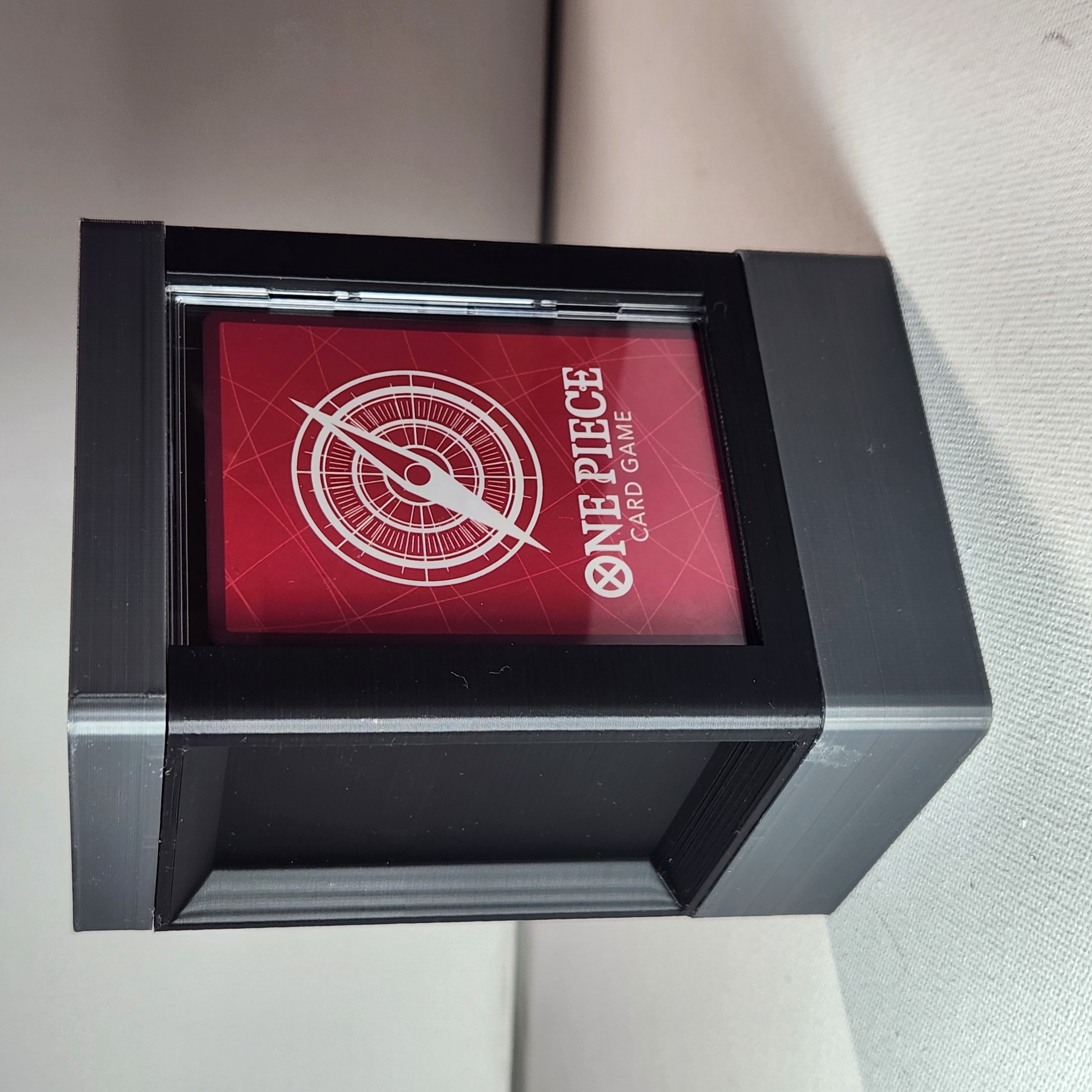 One Piece Deck Box with Leader Display.
