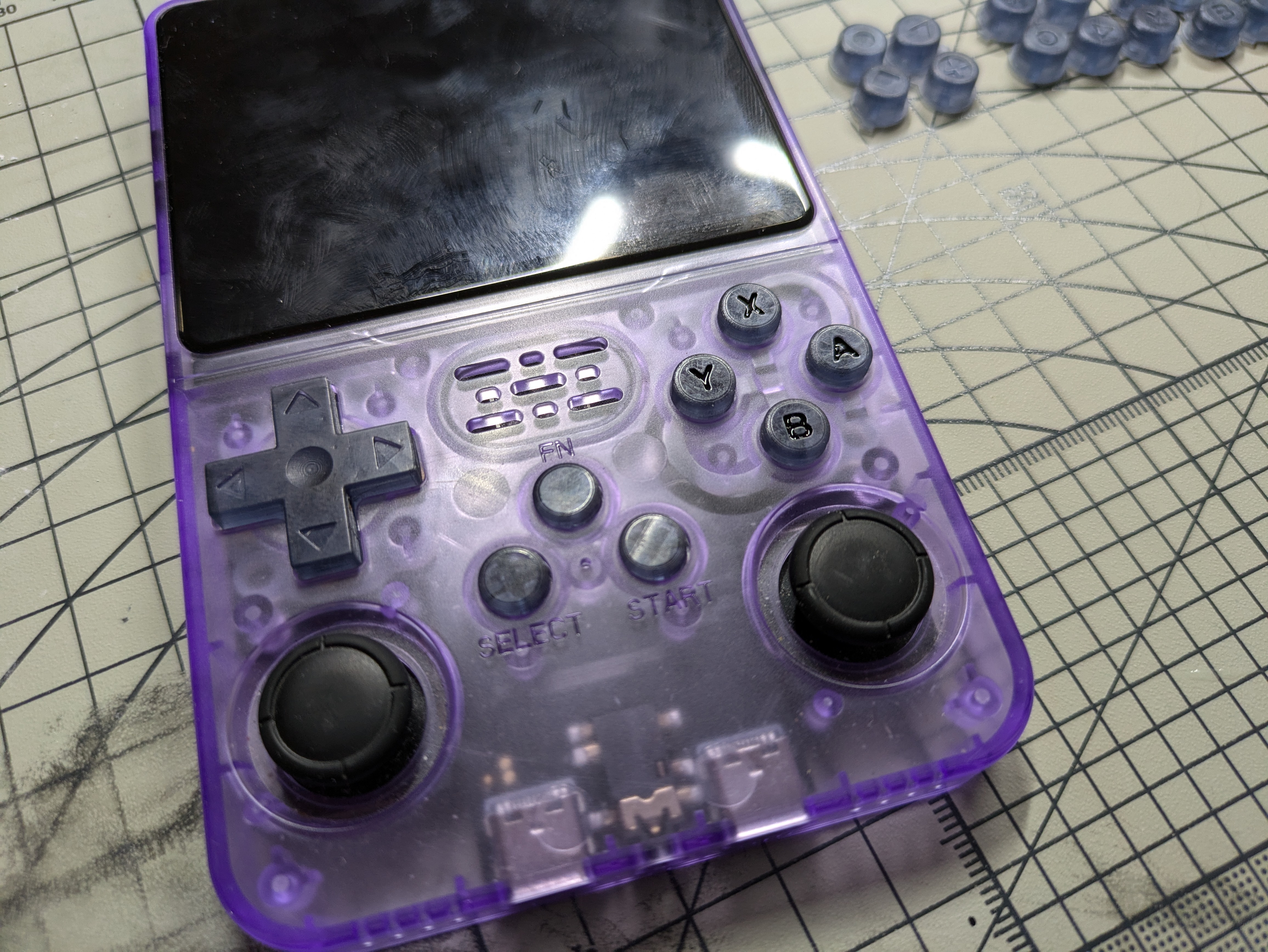 R36s Handheld better ABXY Buttons
