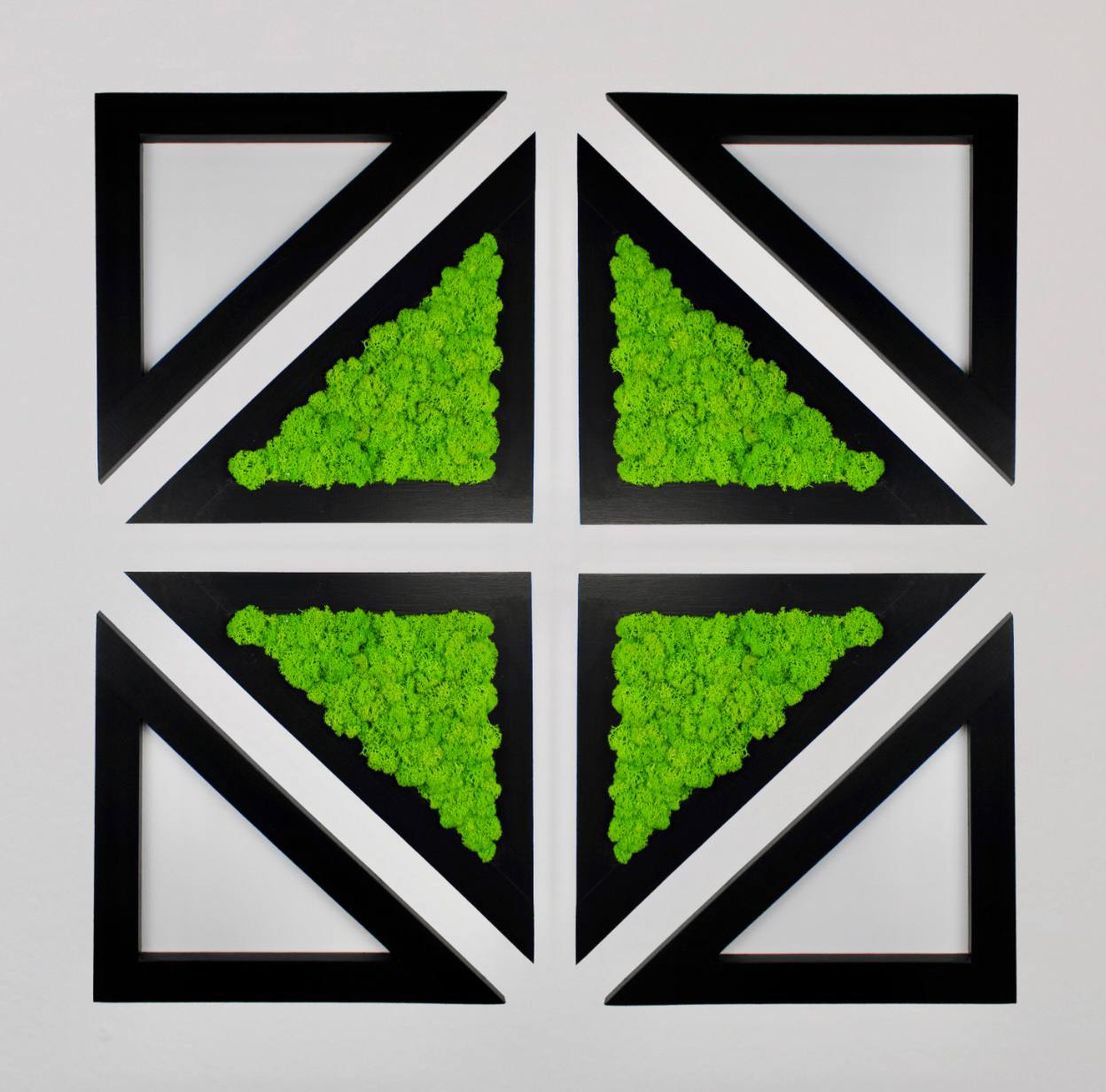 moss triangular decore — thumbnail 3