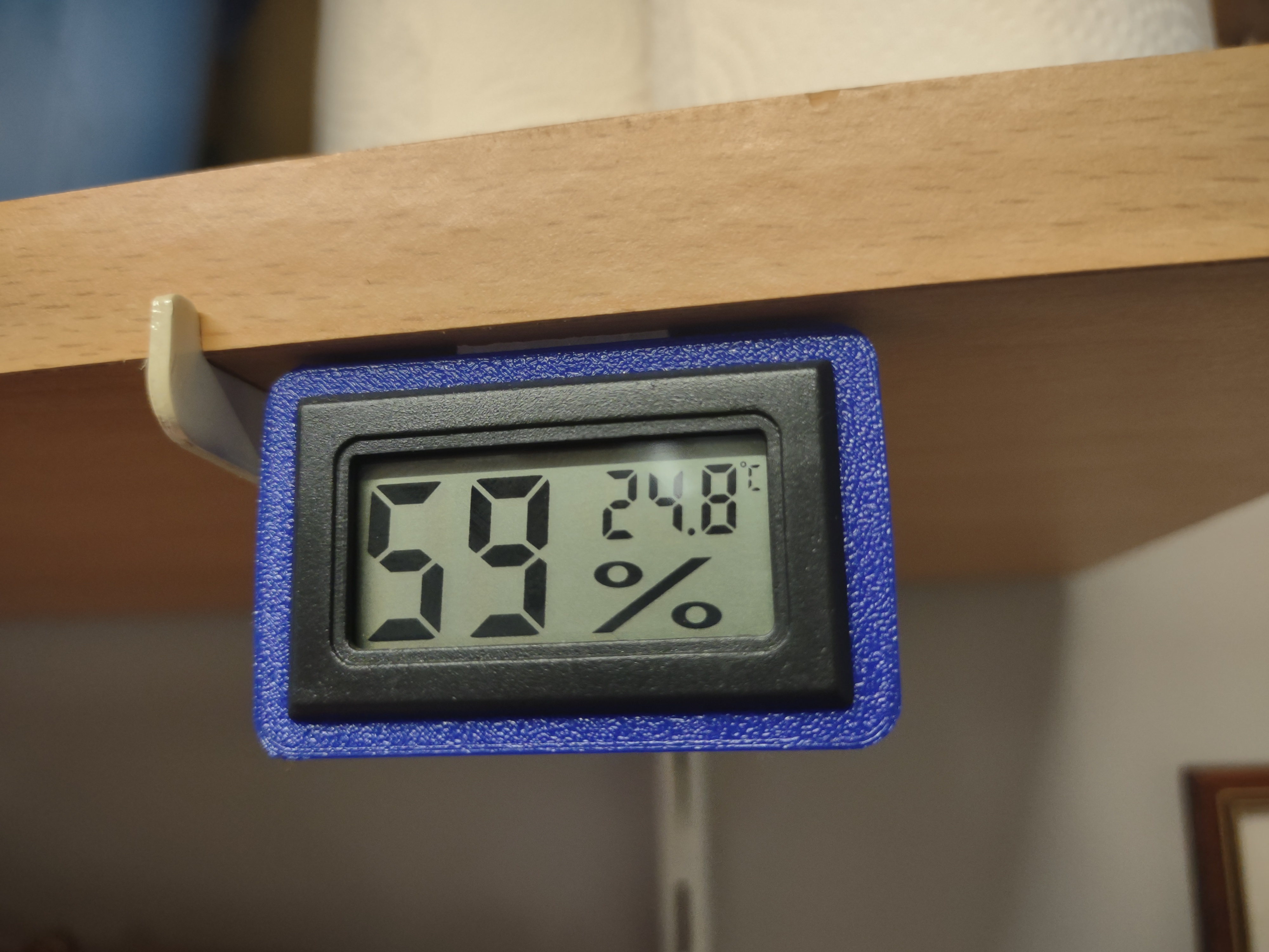 Humidity and temperature meter holder