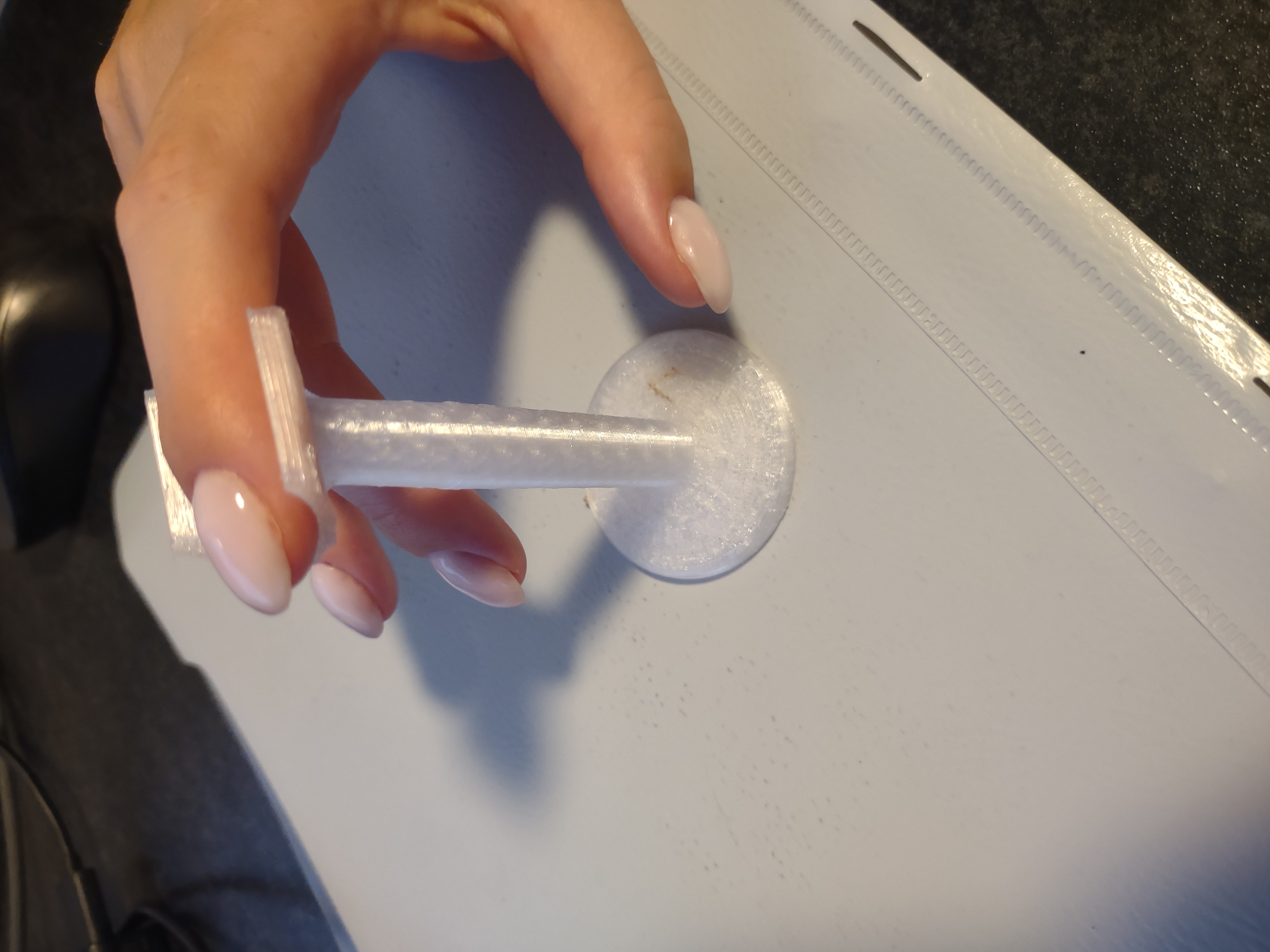 Finger Nail Holder