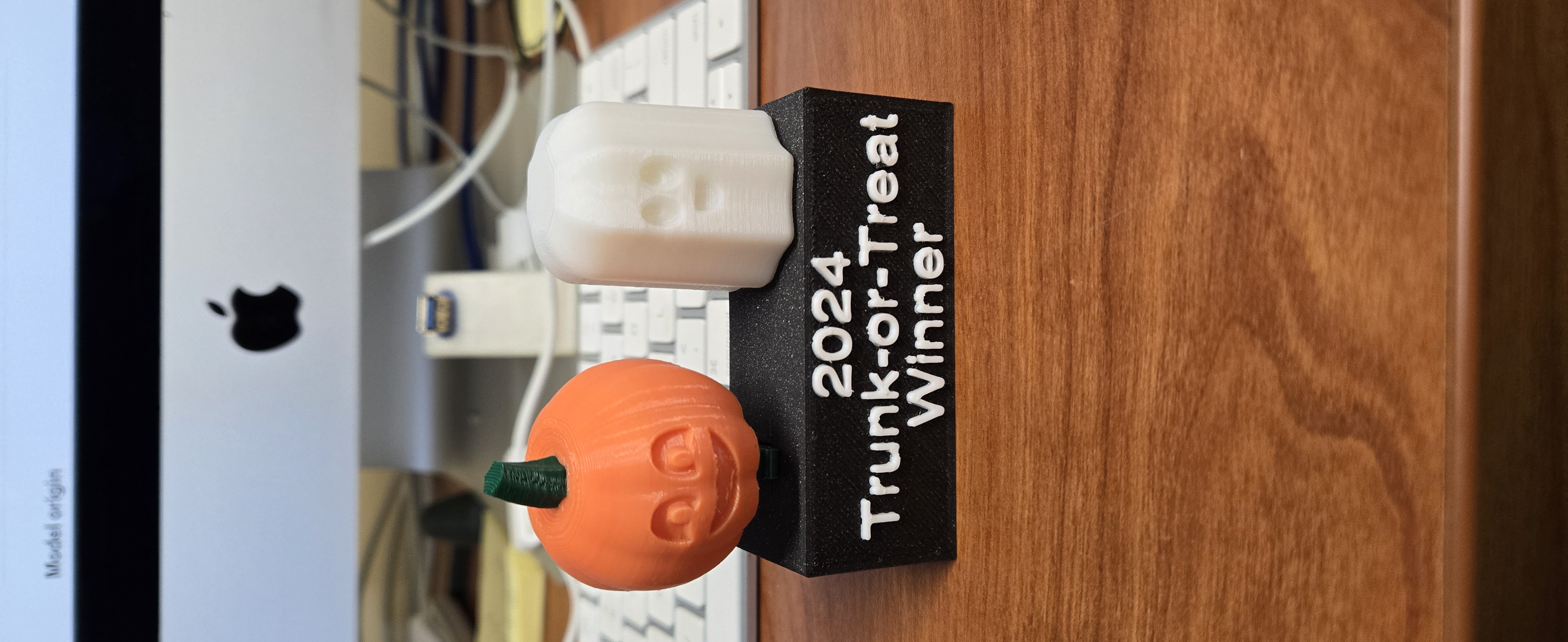 Trunk or treat winner base for Bobblehead Jack-o'-lanterns by 3DPRINTY