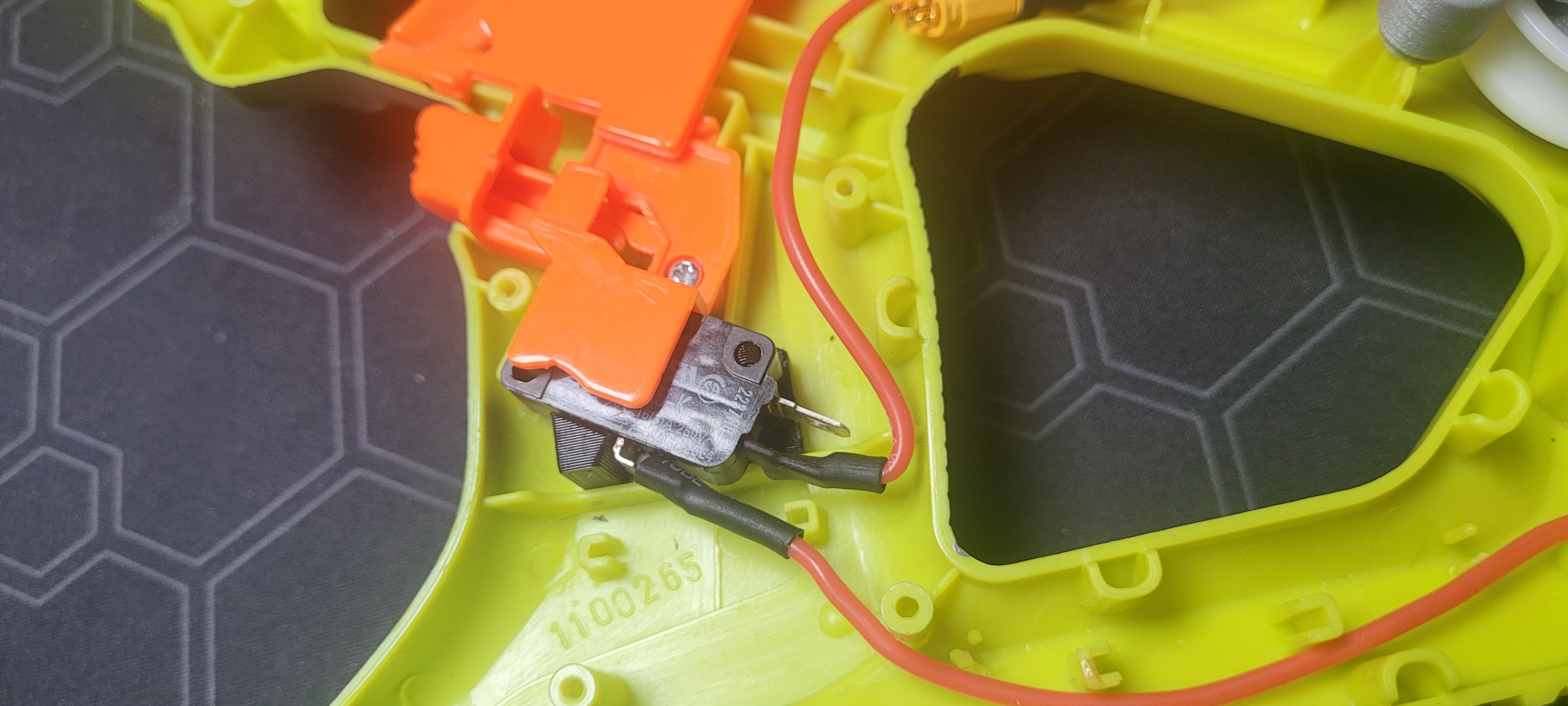 Nerf Rayven Switchplate