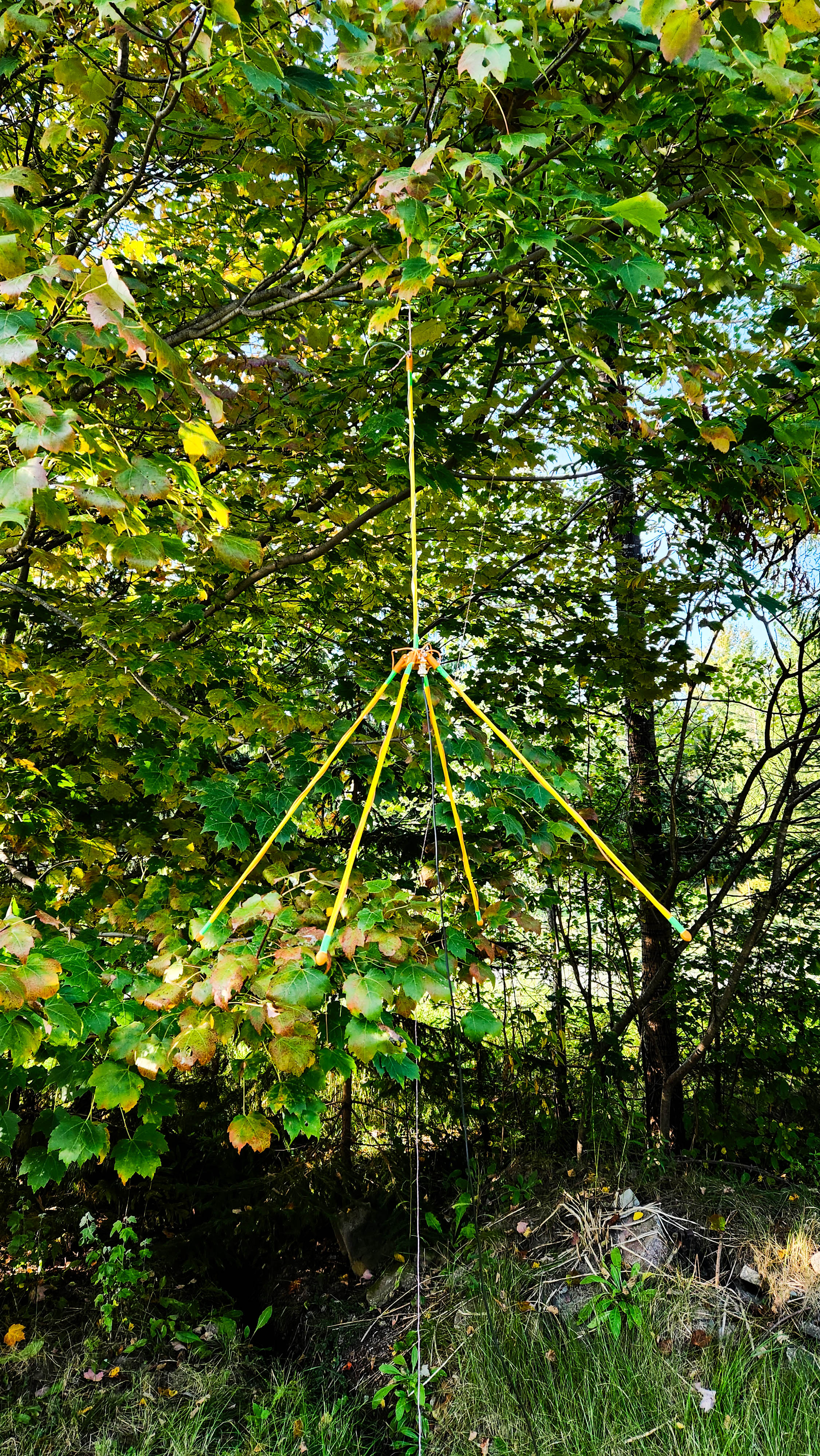 Collapsing Jungle Antenna HAM radio SDR Tactical 6mm 8mm fiberglass rod Baofeng HT POTA SOTA vertical GP — miniatura 3