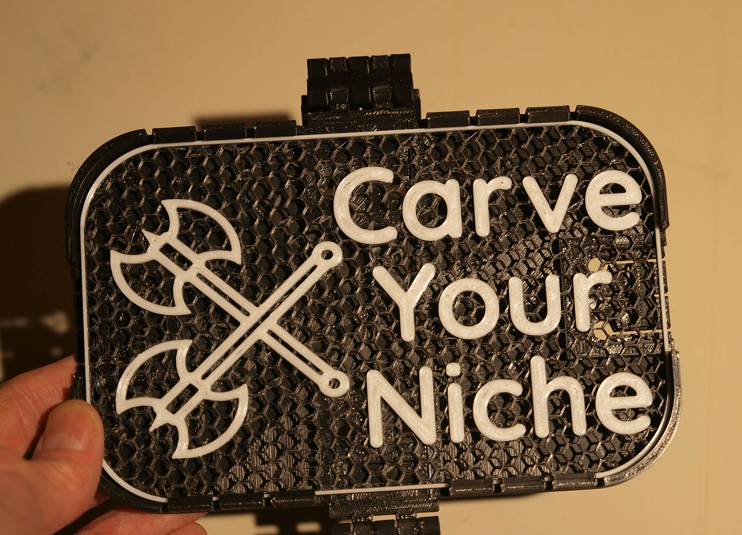 Carve your Niche sign