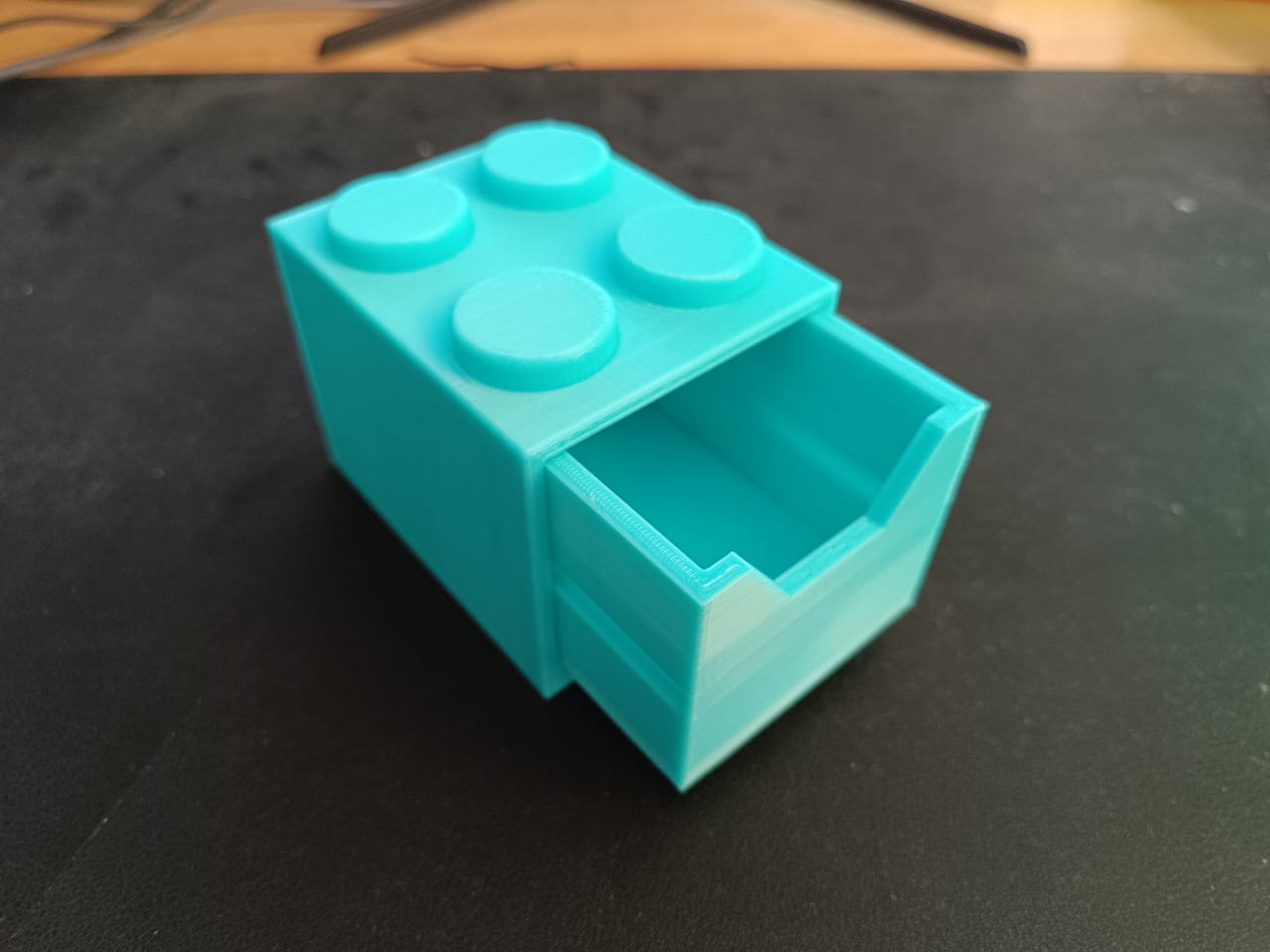 "lego" desk organizer by Diego Díaz Barahona Download free STL model
