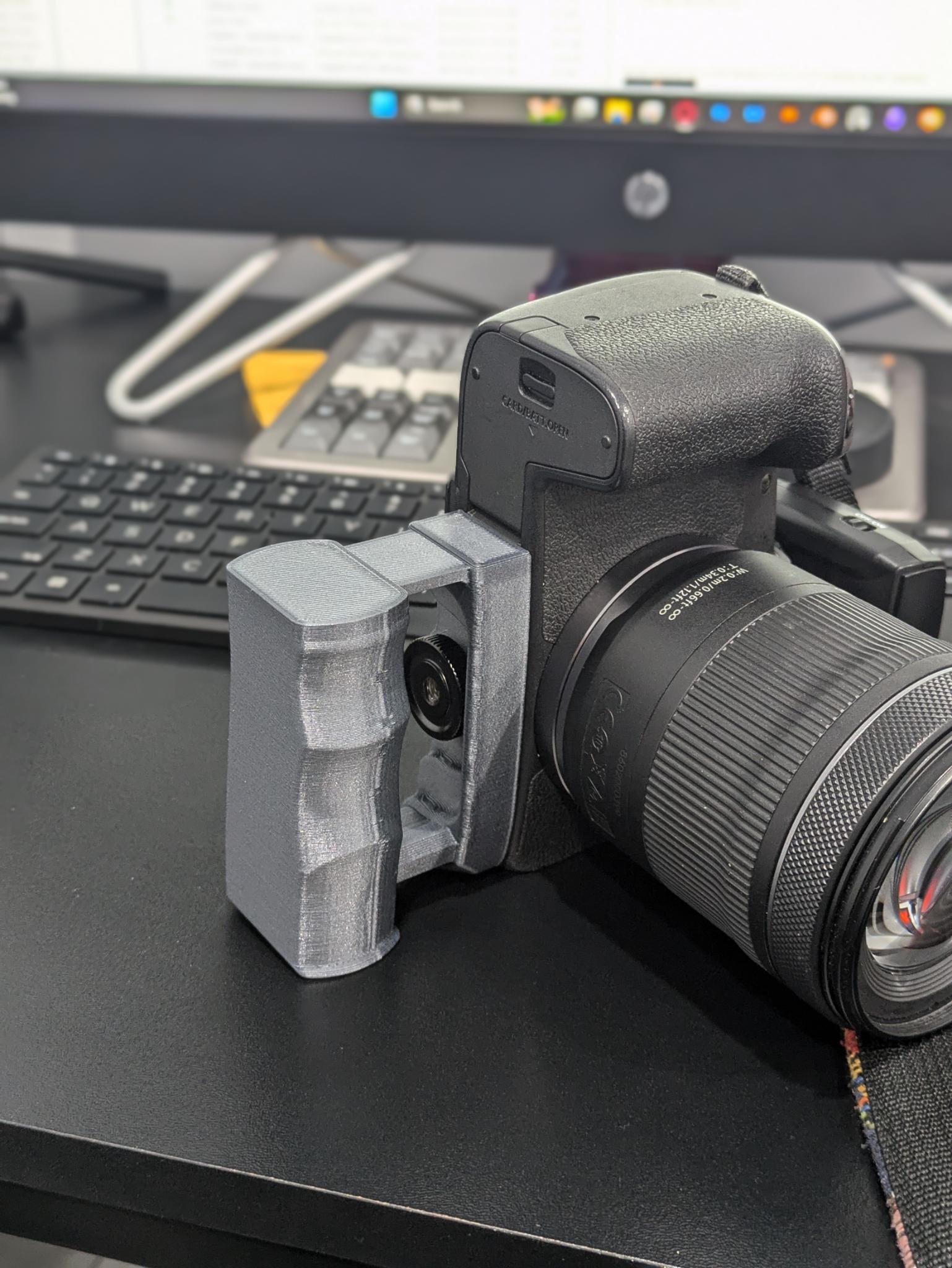 Canon EOS RP Vertical Grip por Eric Charles | Descargar modelo STL ...