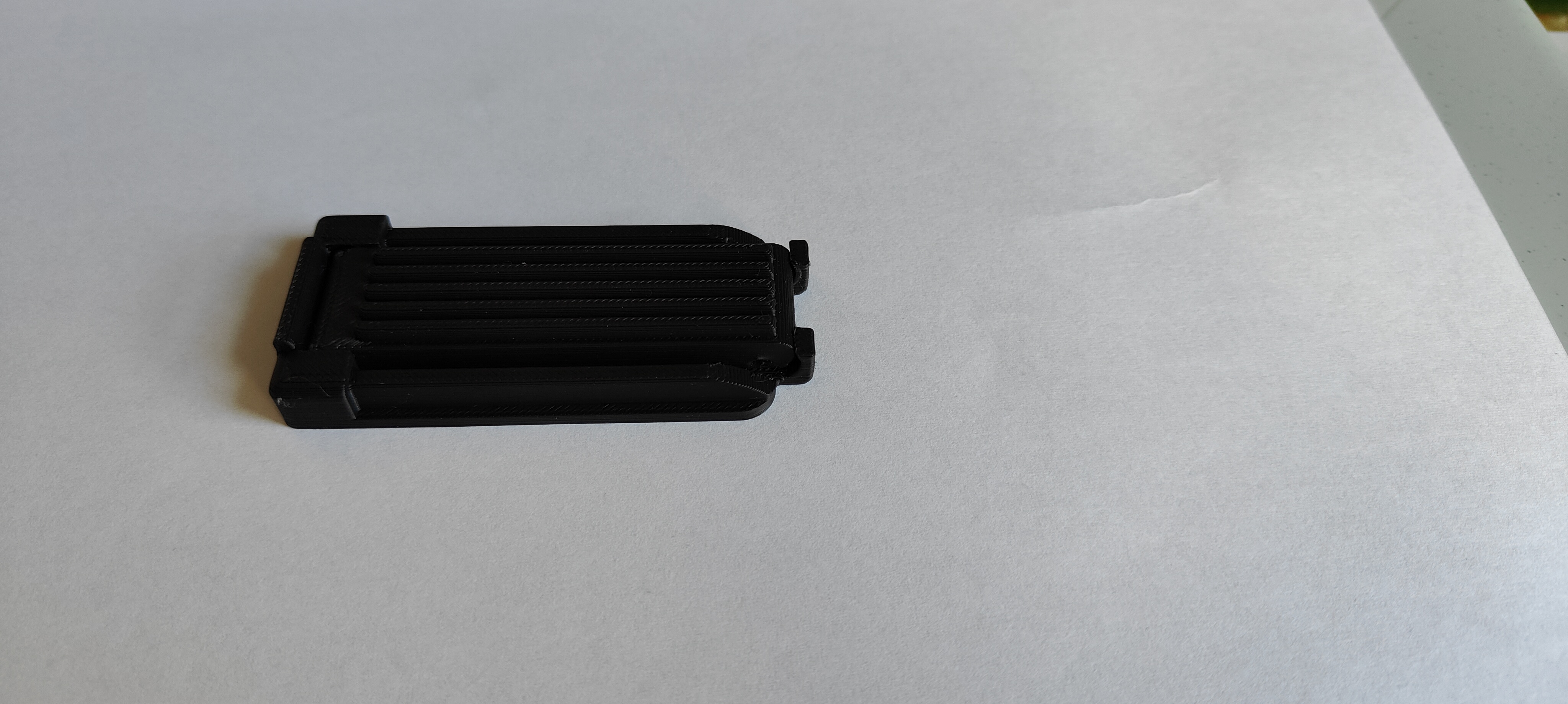 Laptop foldable leg