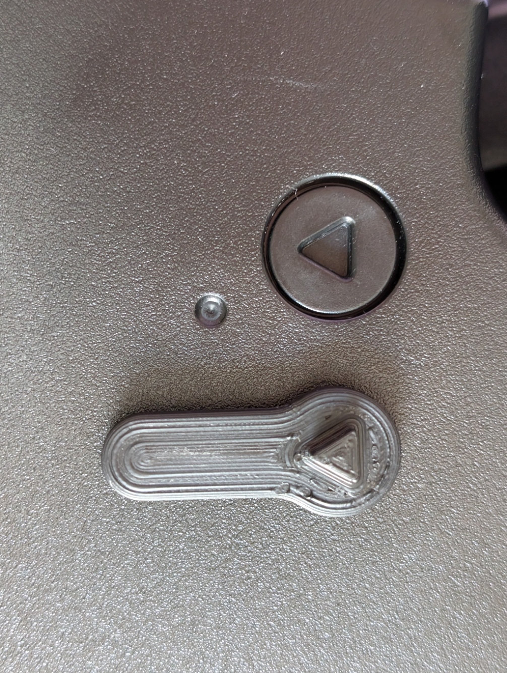 Neck removal screw lever for Guitar Hero Live controller