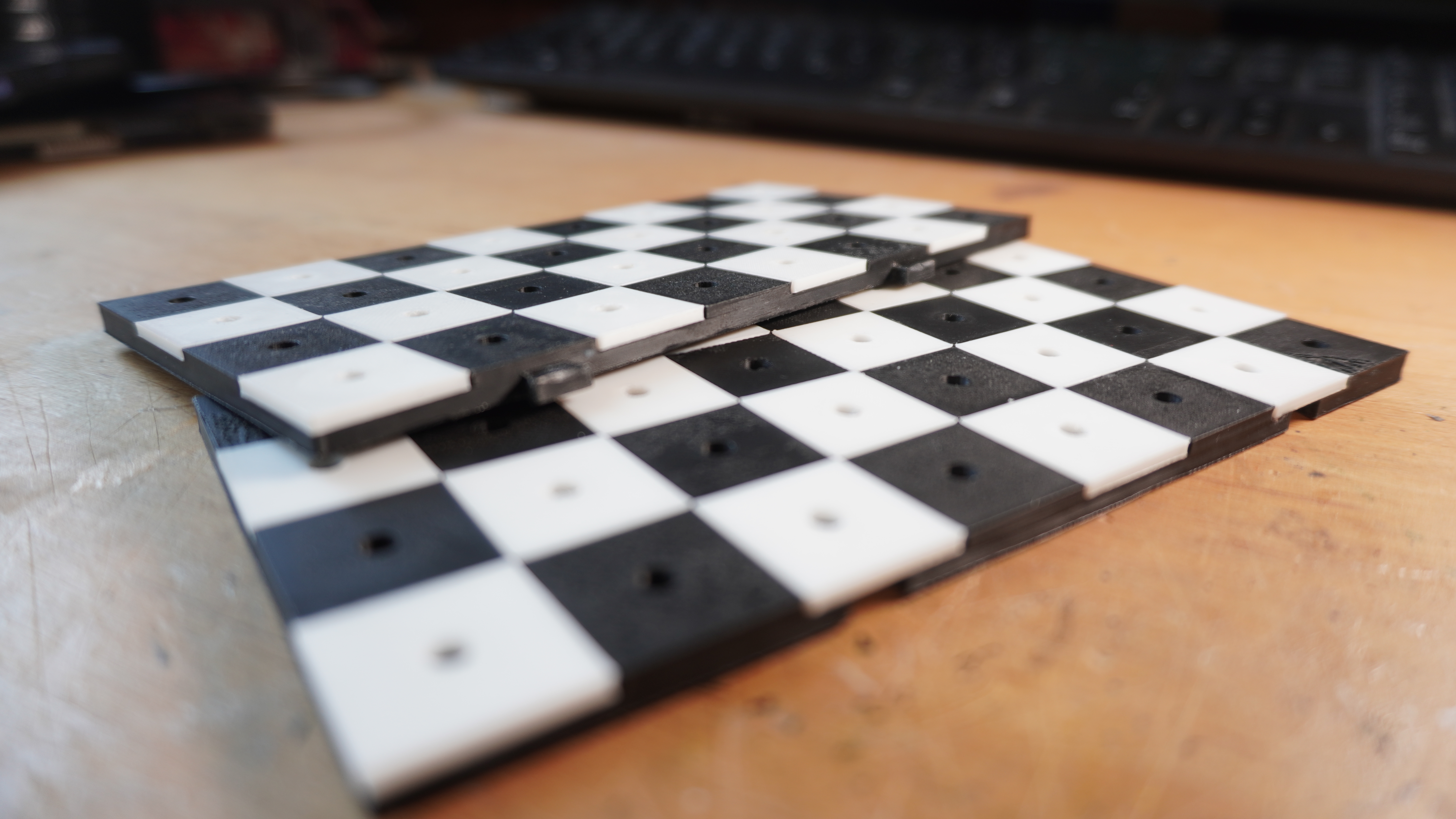 Travel chessboard