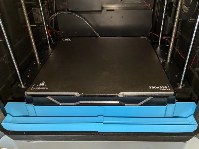 QIDI X-Max 3 trash container (remix for frame gussets)