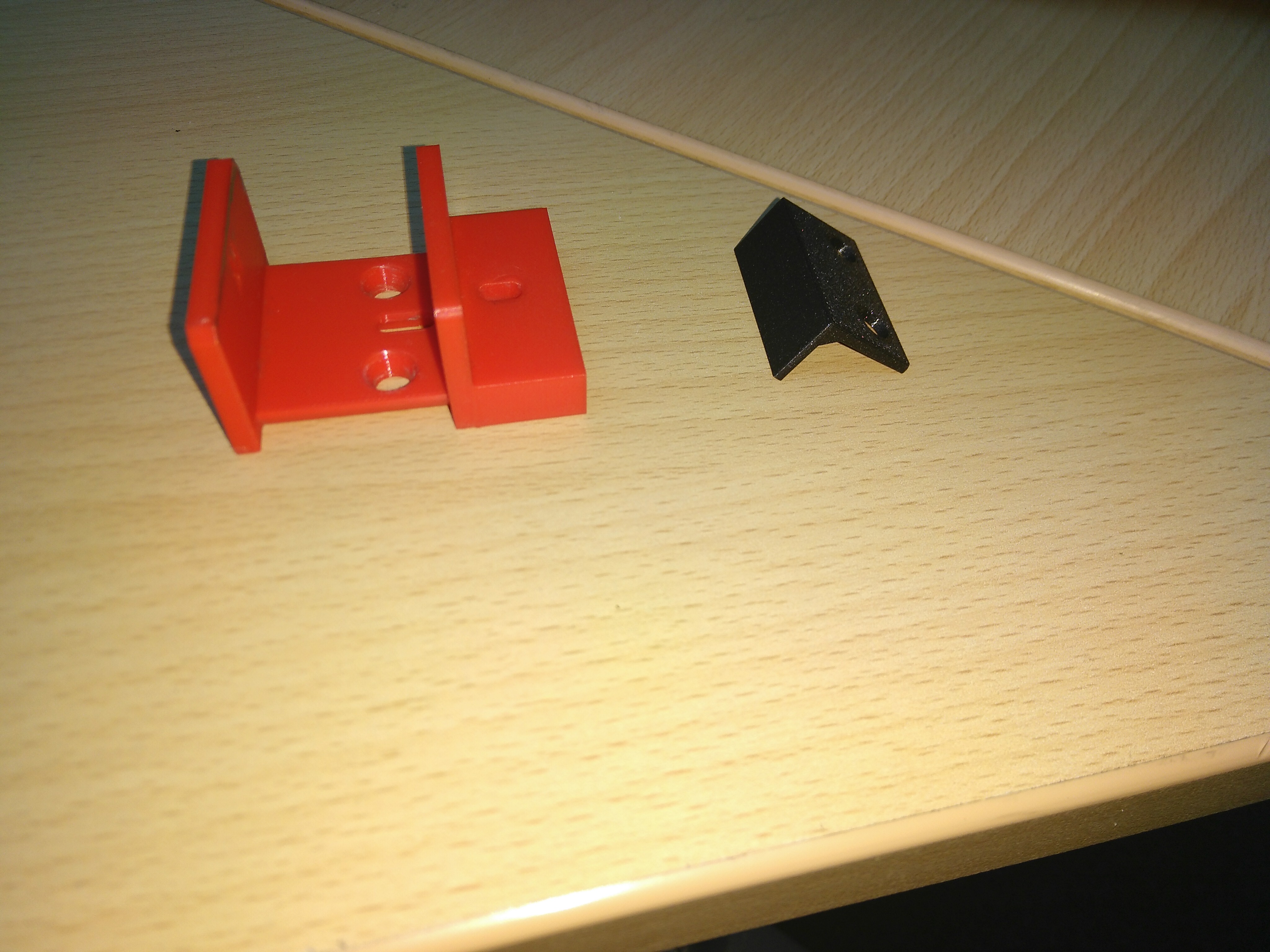 Schiebetürschiene / Floor rails for sliding glass door