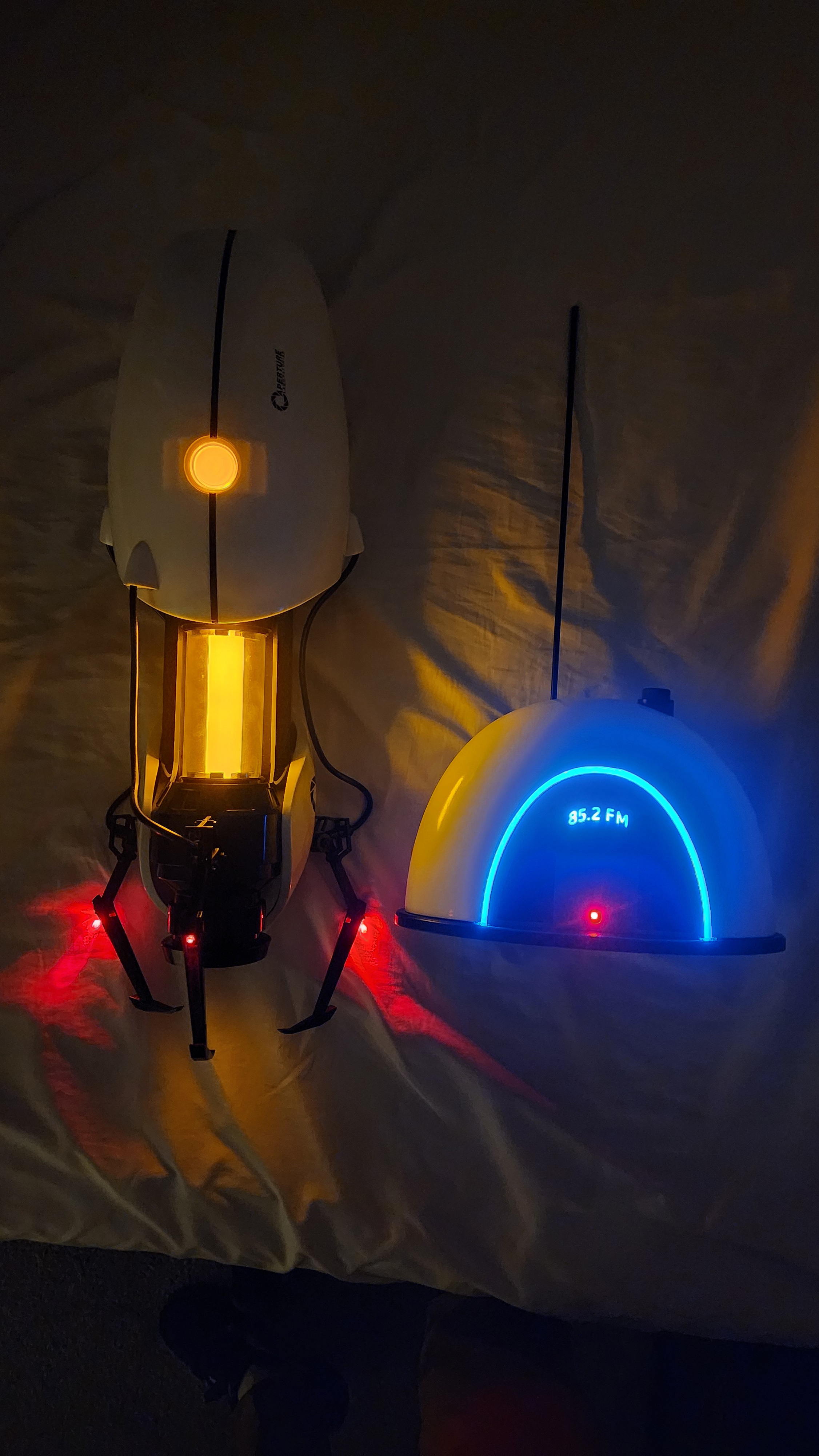 Portal Radio Bluetooth Speaker — miniatura 5