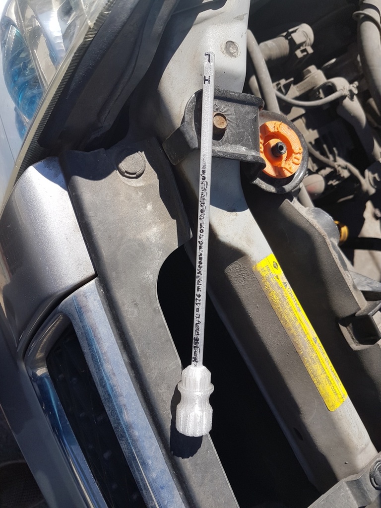 Nissan X-trail T30 4x4 gearbox oil stick