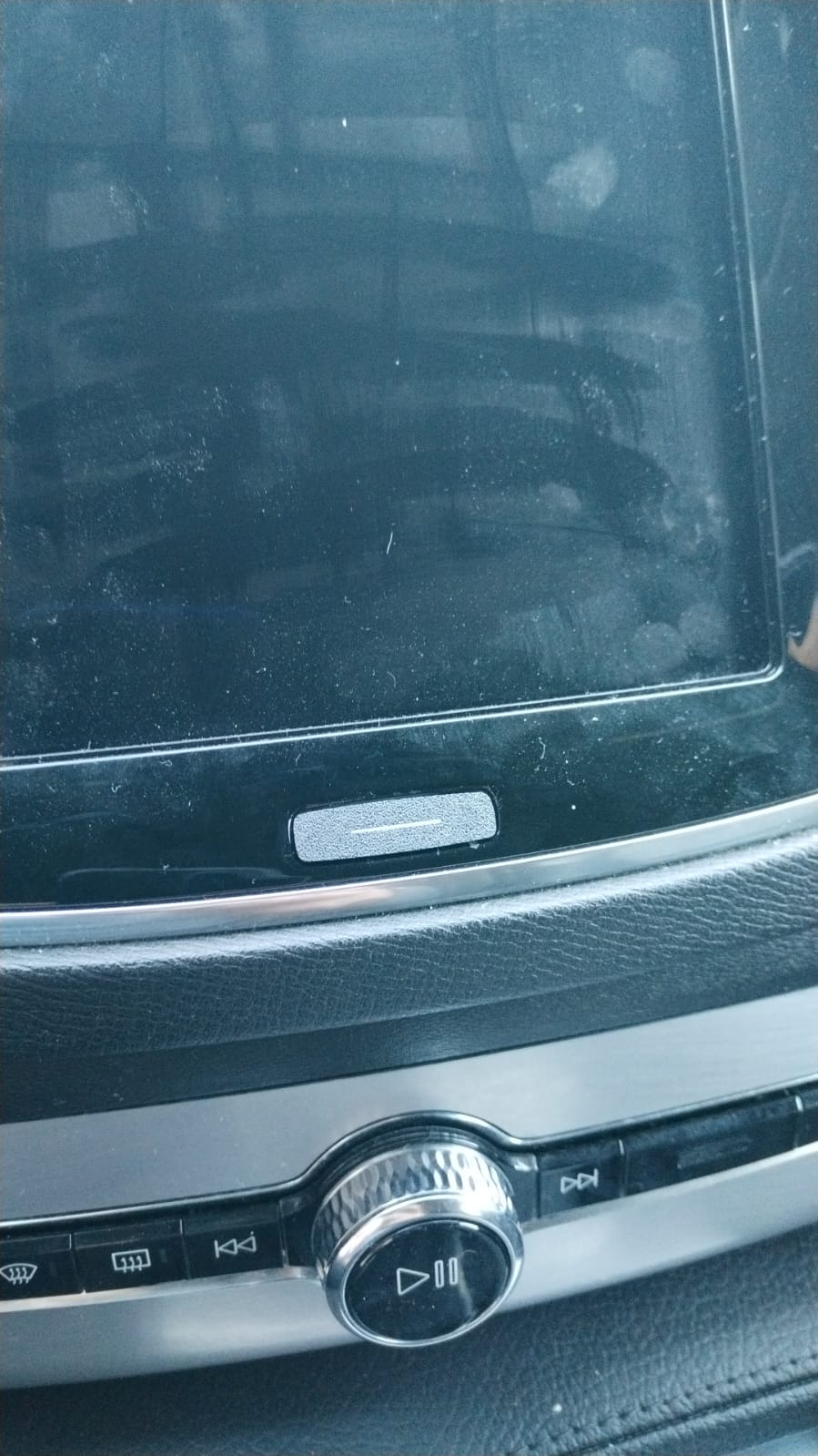 "Back" Button for Volvo XC90 2016 Infotainment Display
