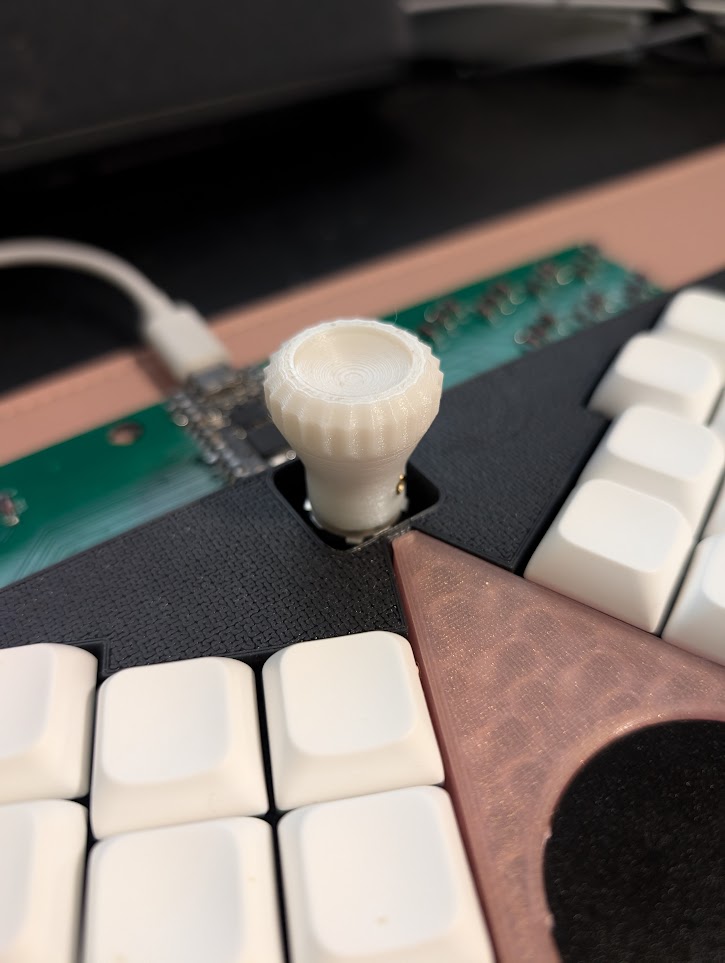 RKJXT1F42001 cap